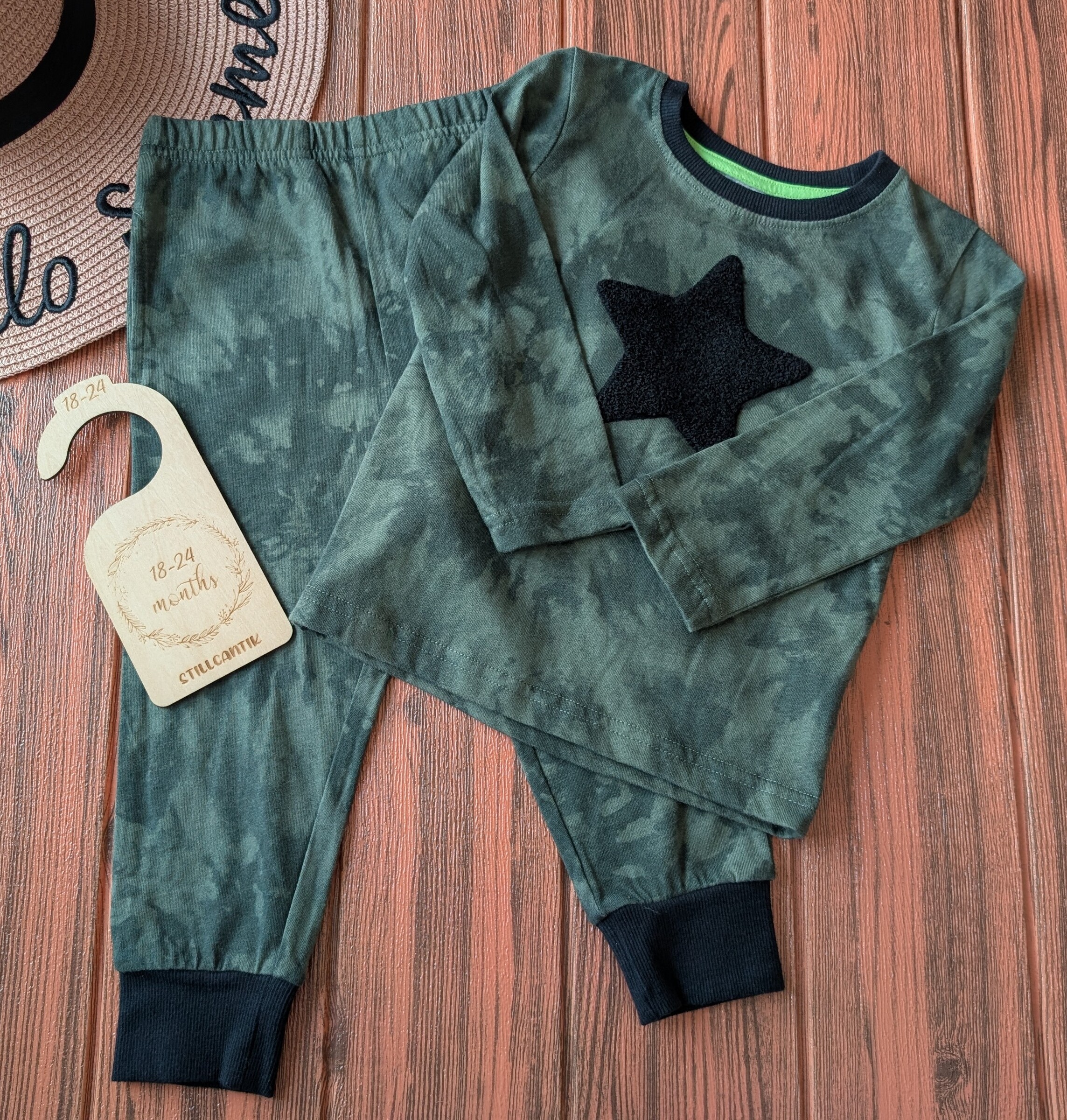 PXL_20251108_035241872