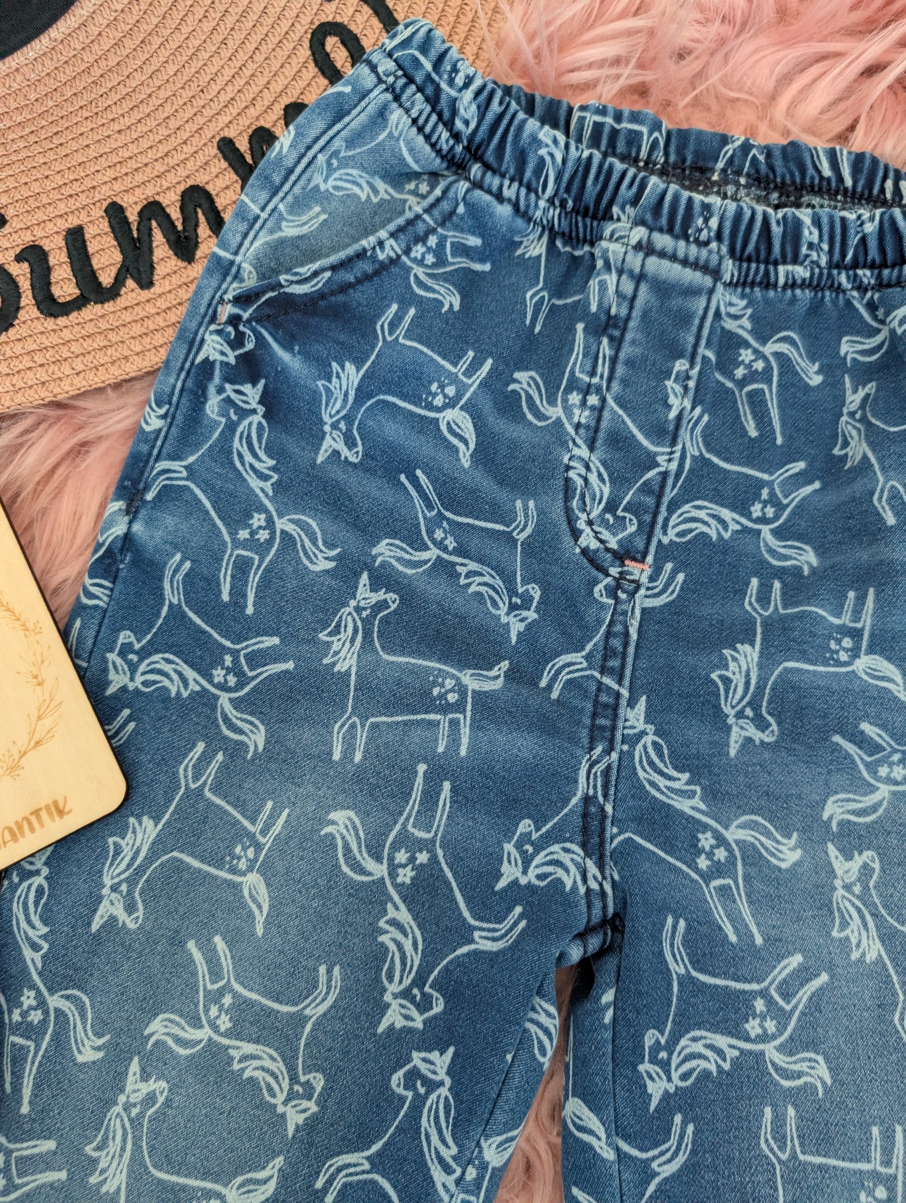 PXL_20251108_021047269