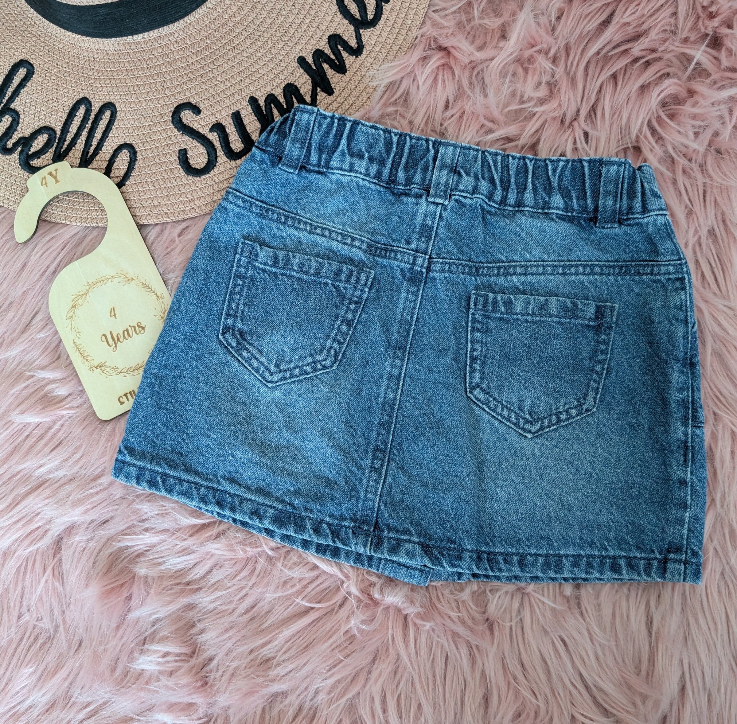 PXL_20251108_015640311