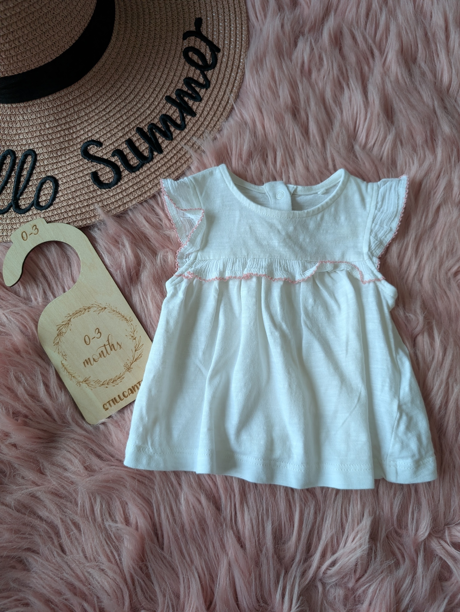 PXL_20251122_013518293