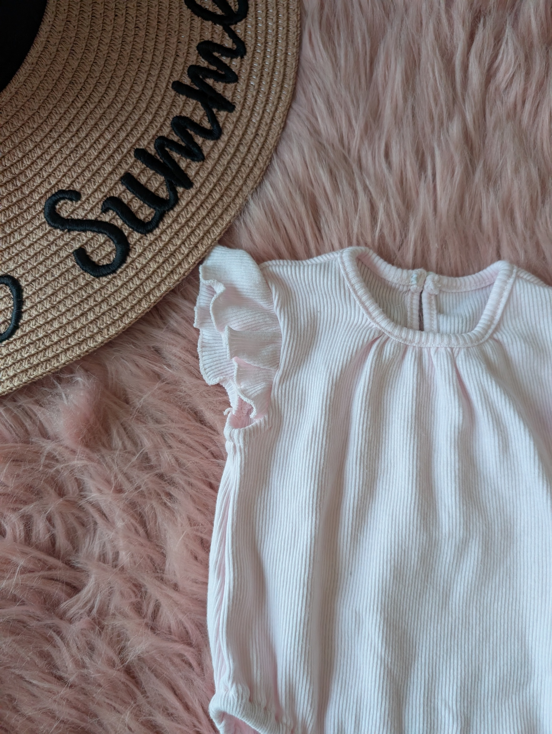 PXL_20251122_022010208