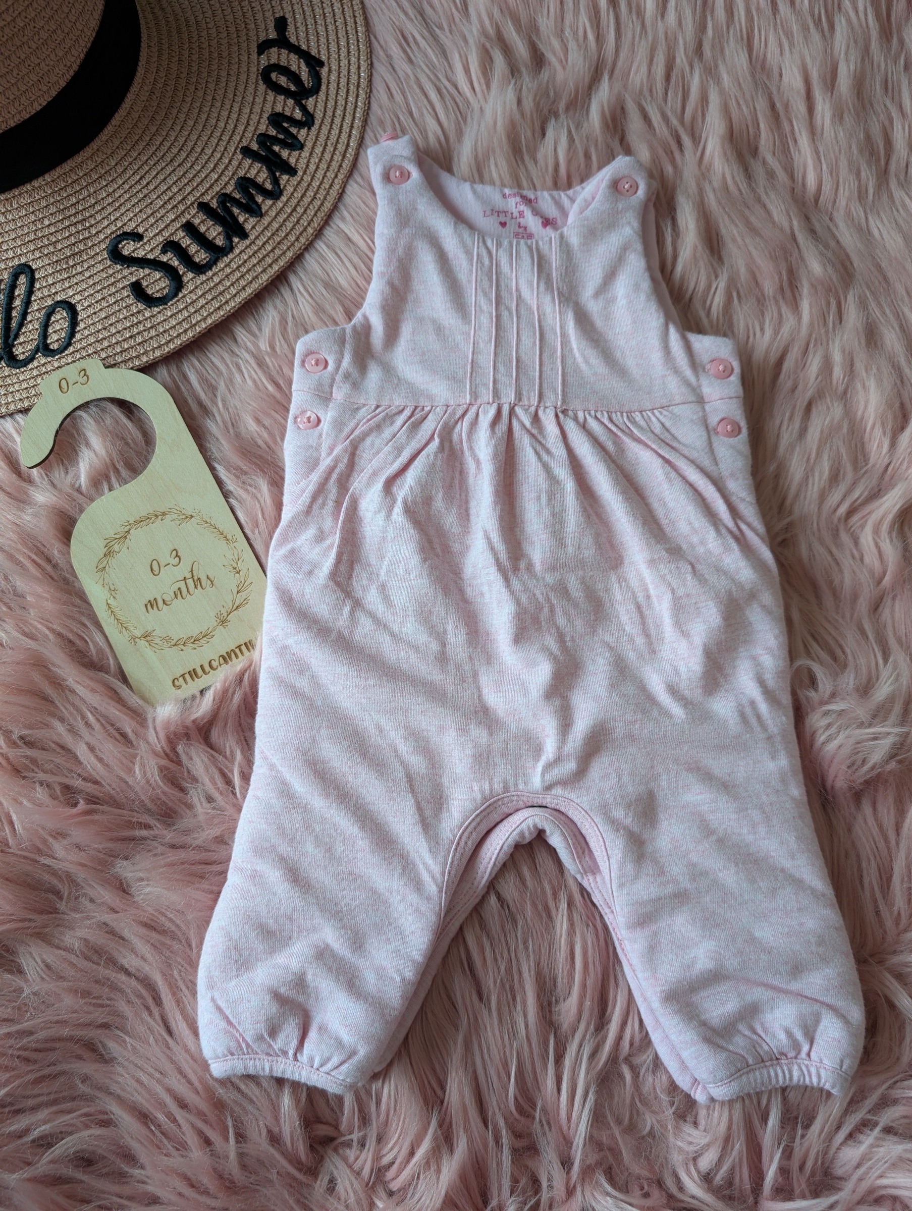 PXL_20251122_013619679