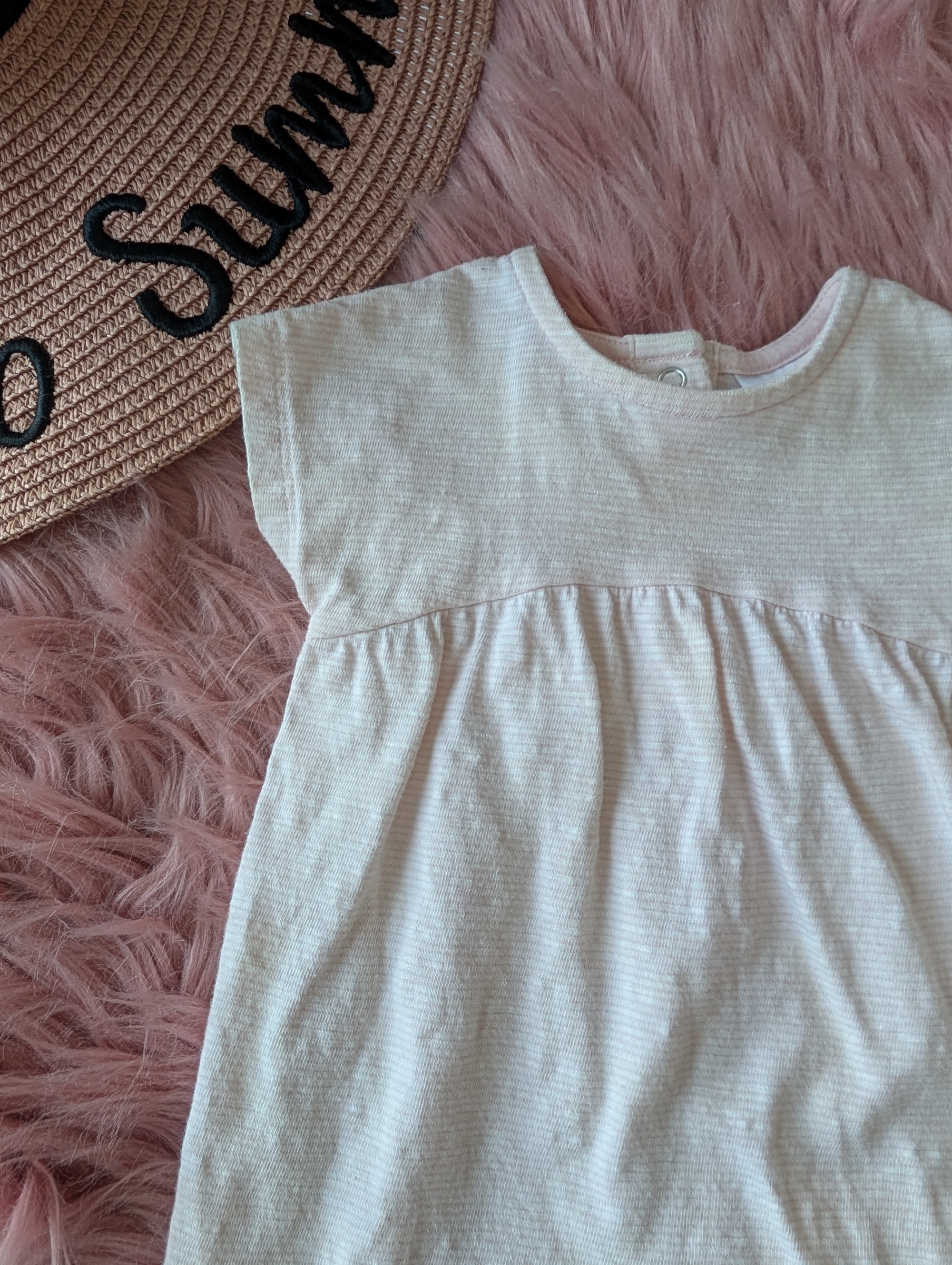 PXL_20251122_022528676