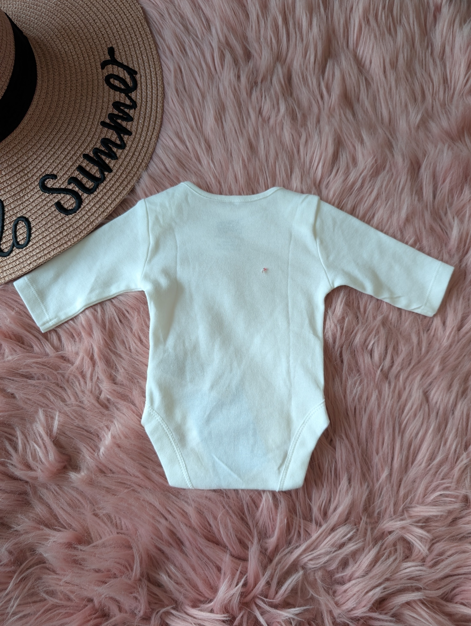 PXL_20251122_023308776