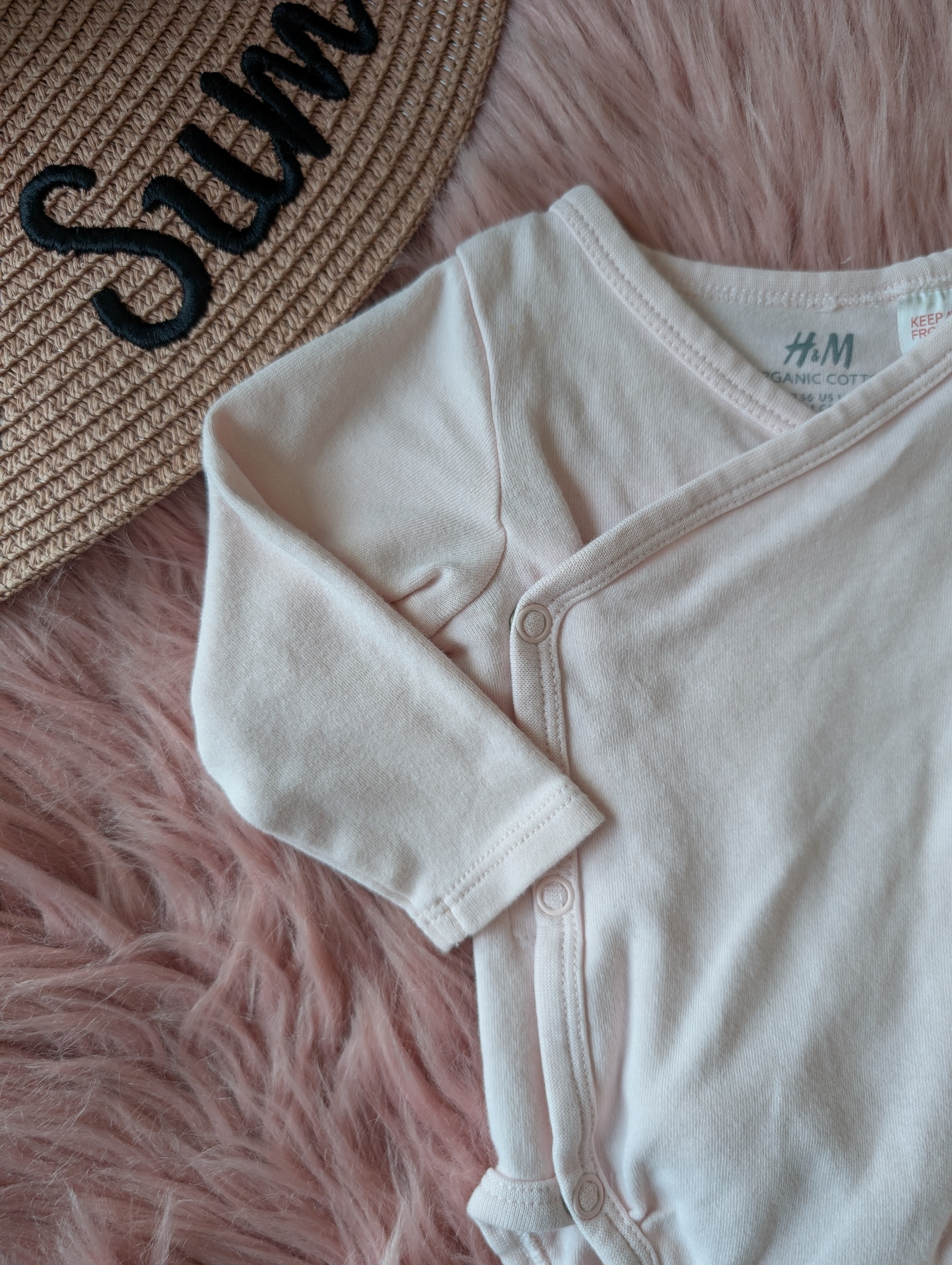 PXL_20251122_023402935