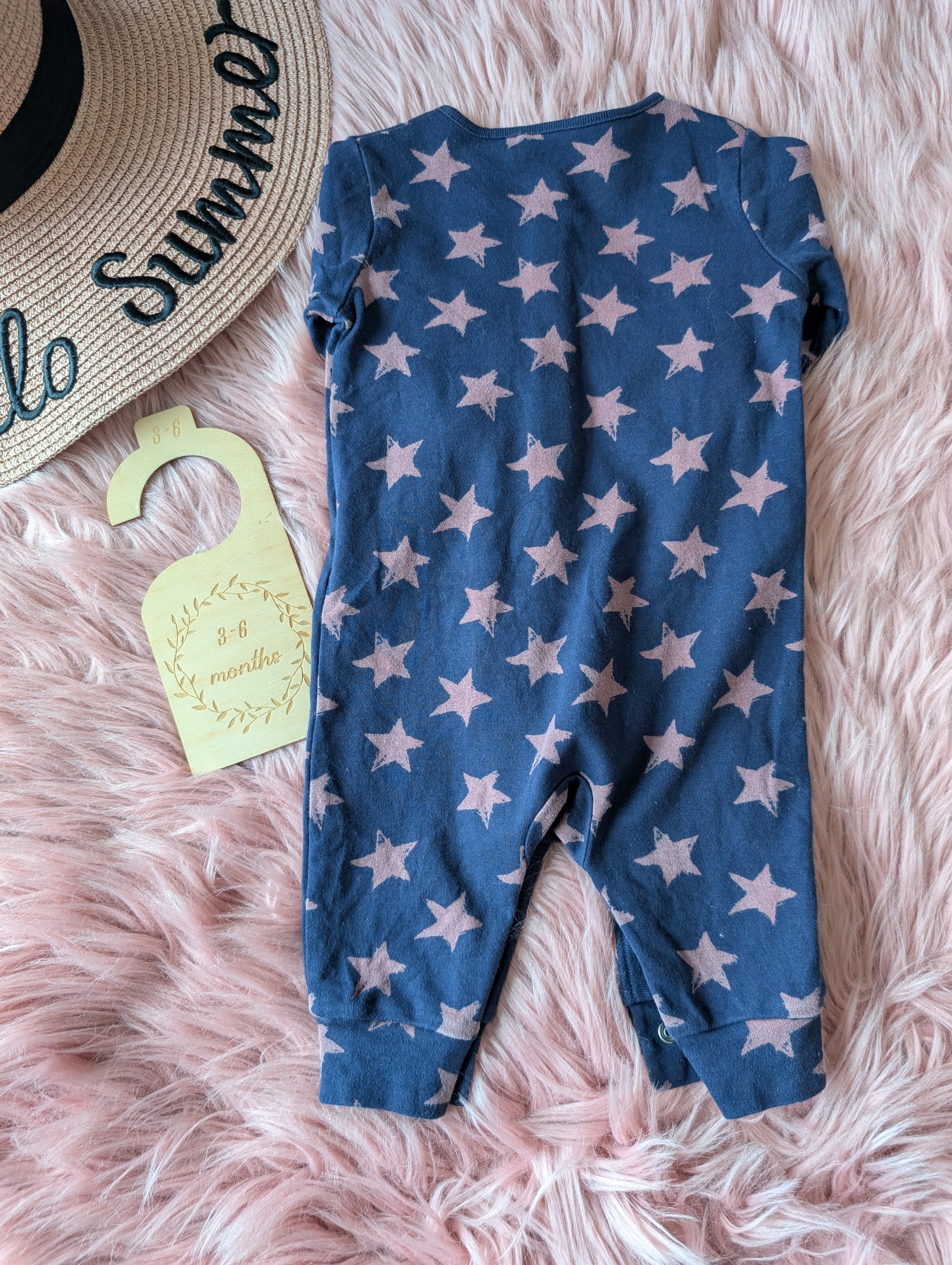 PXL_20251122_024416360