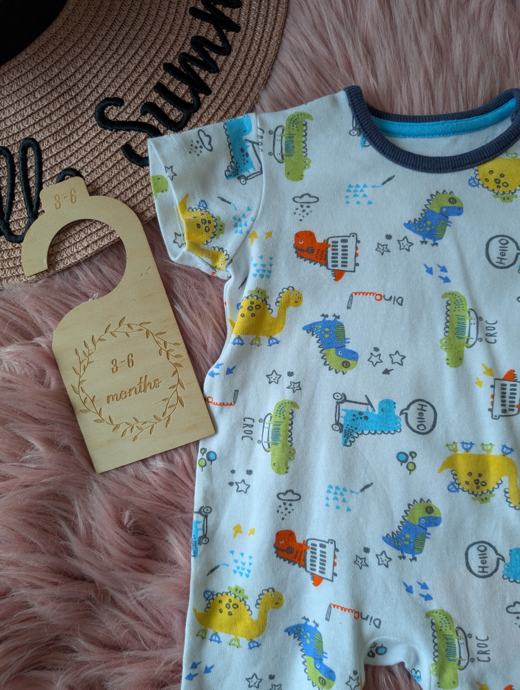 PXL_20251122_023550814