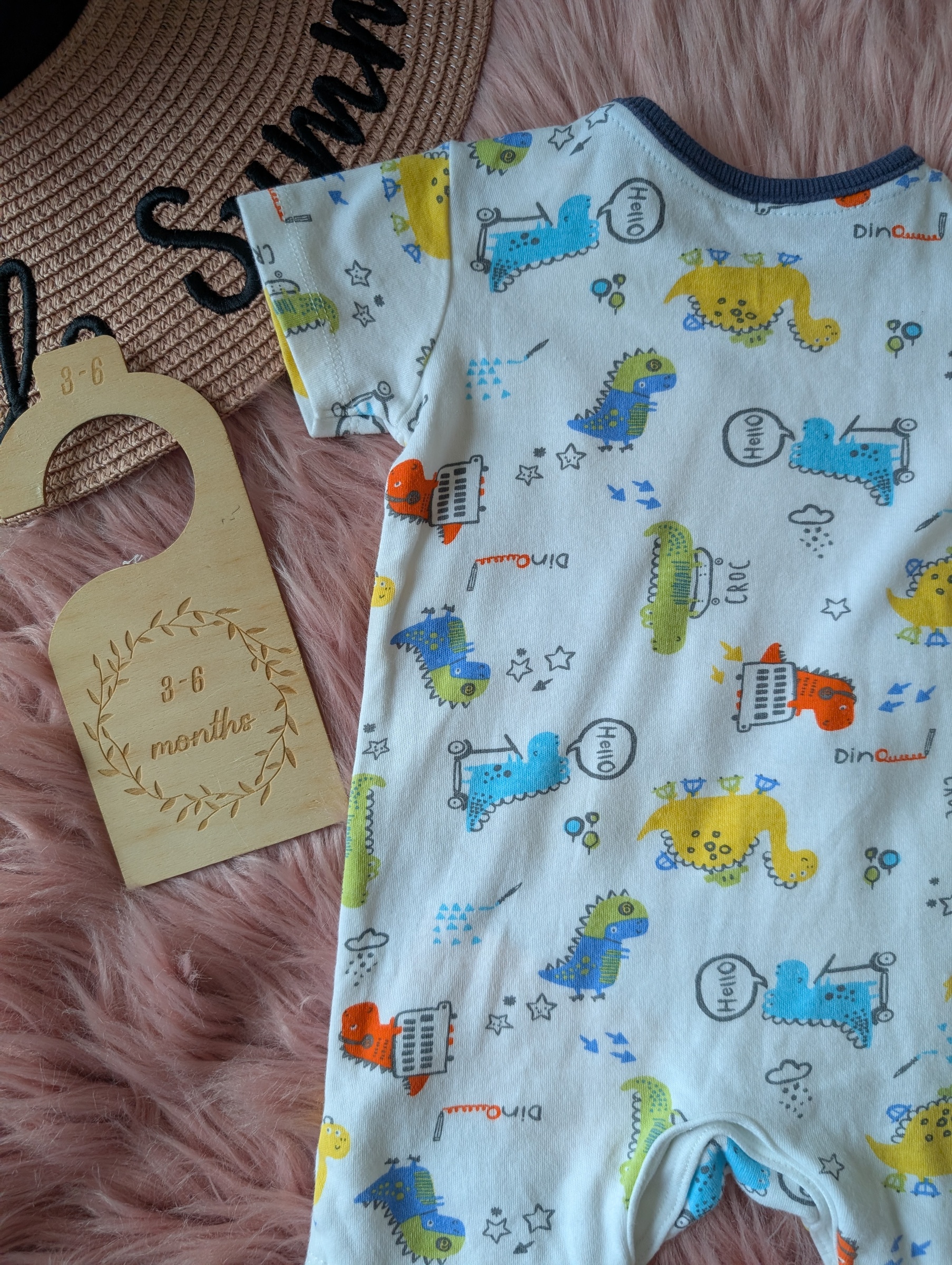 PXL_20251122_023605530