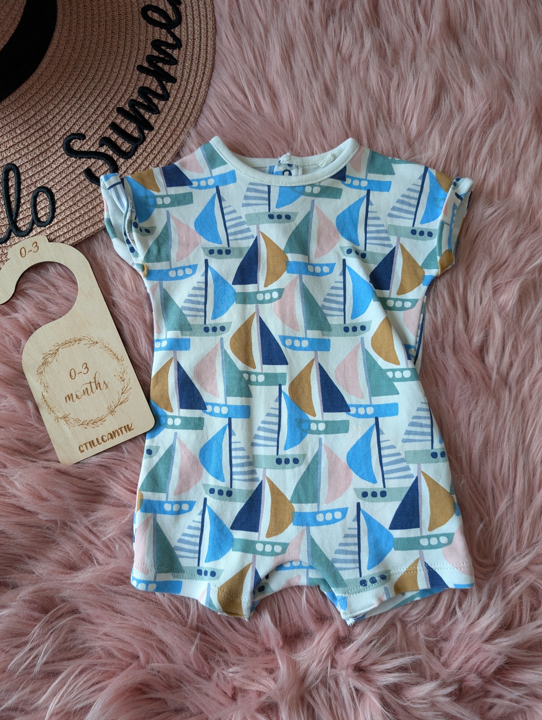 PXL_20251122_023704950