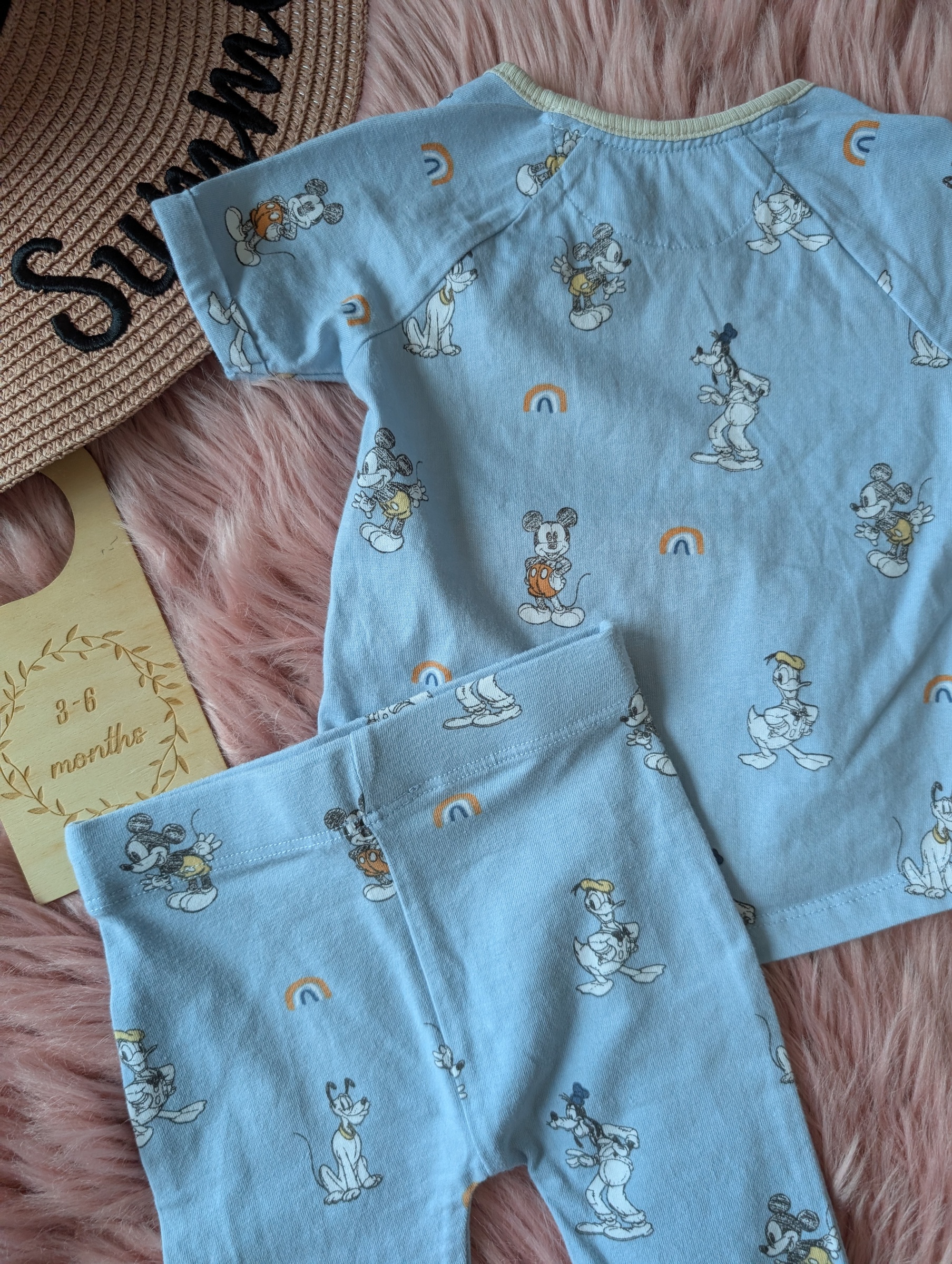 PXL_20251122_025134579