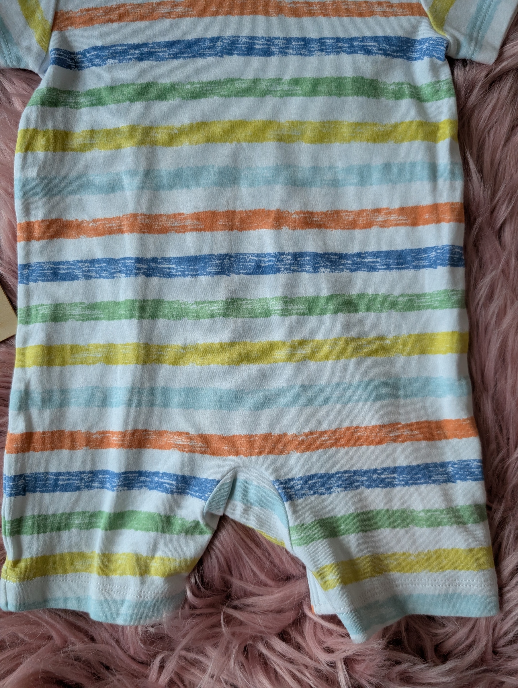 PXL_20251122_024119694