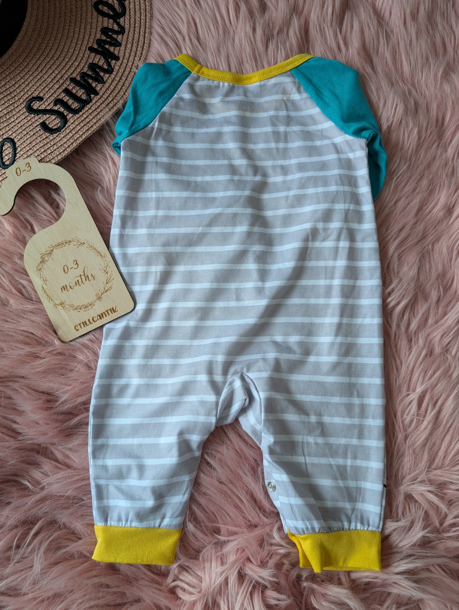 PXL_20251122_025432616