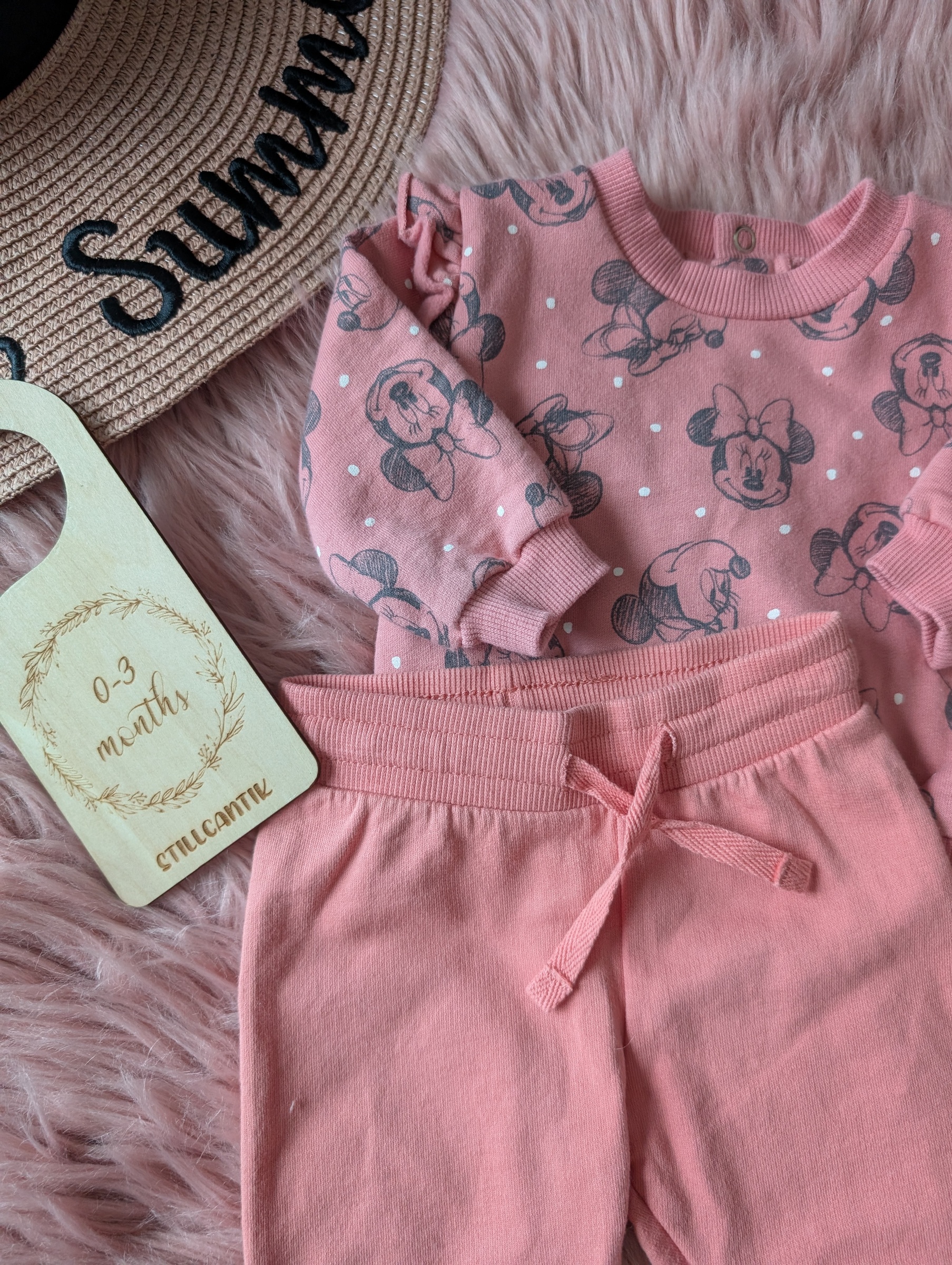 PXL_20251122_025956803