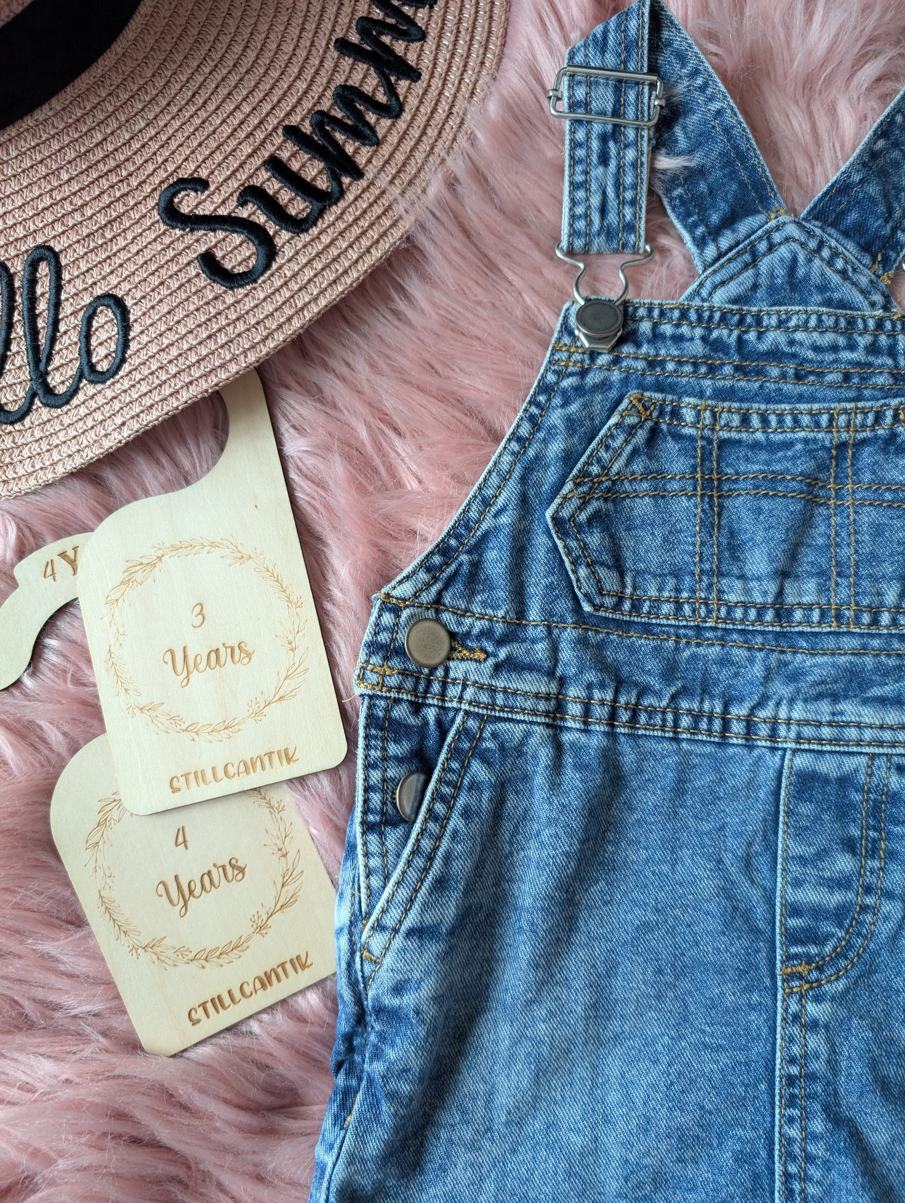 PXL_20251122_030648240