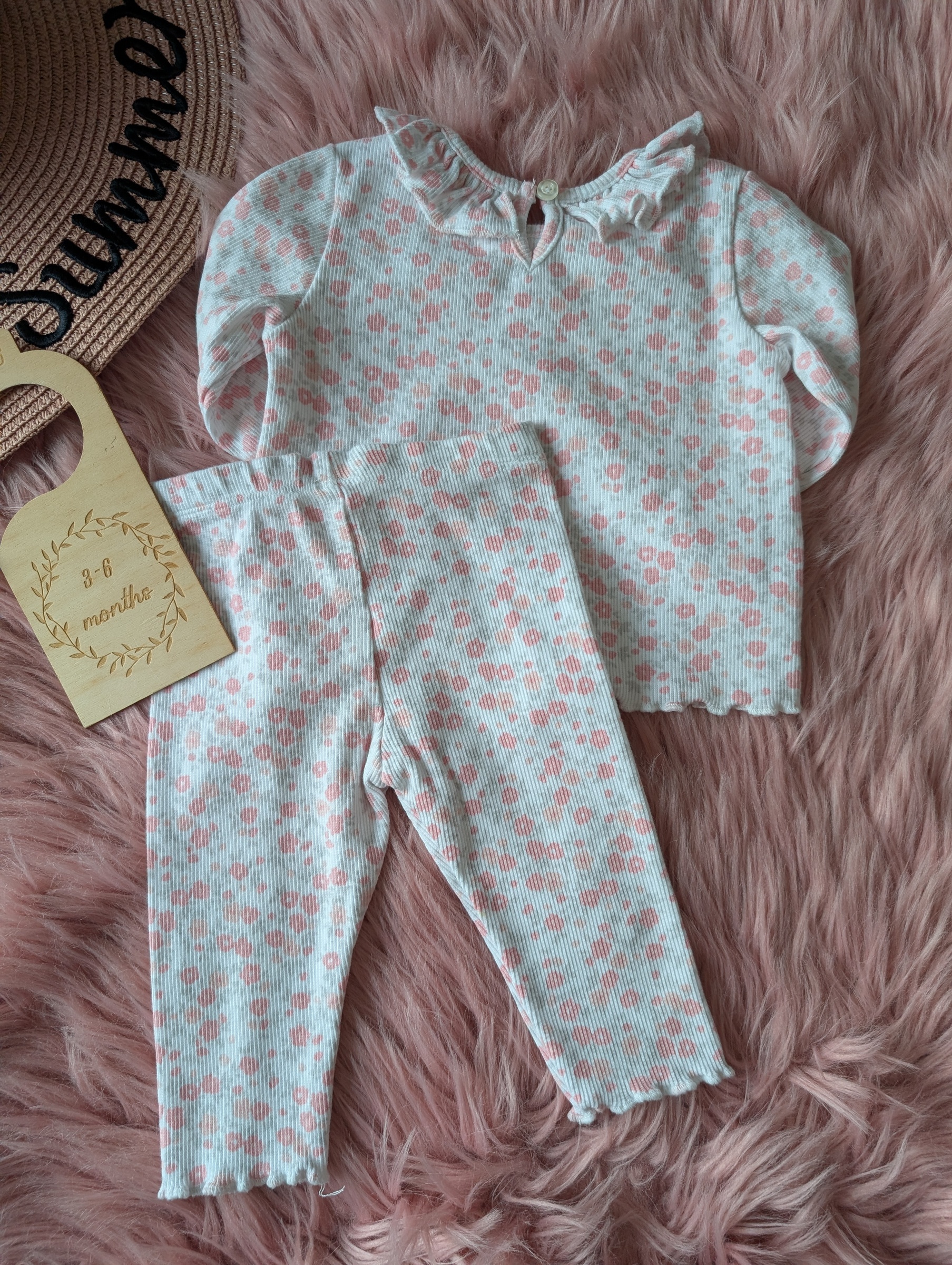 PXL_20251122_034727131