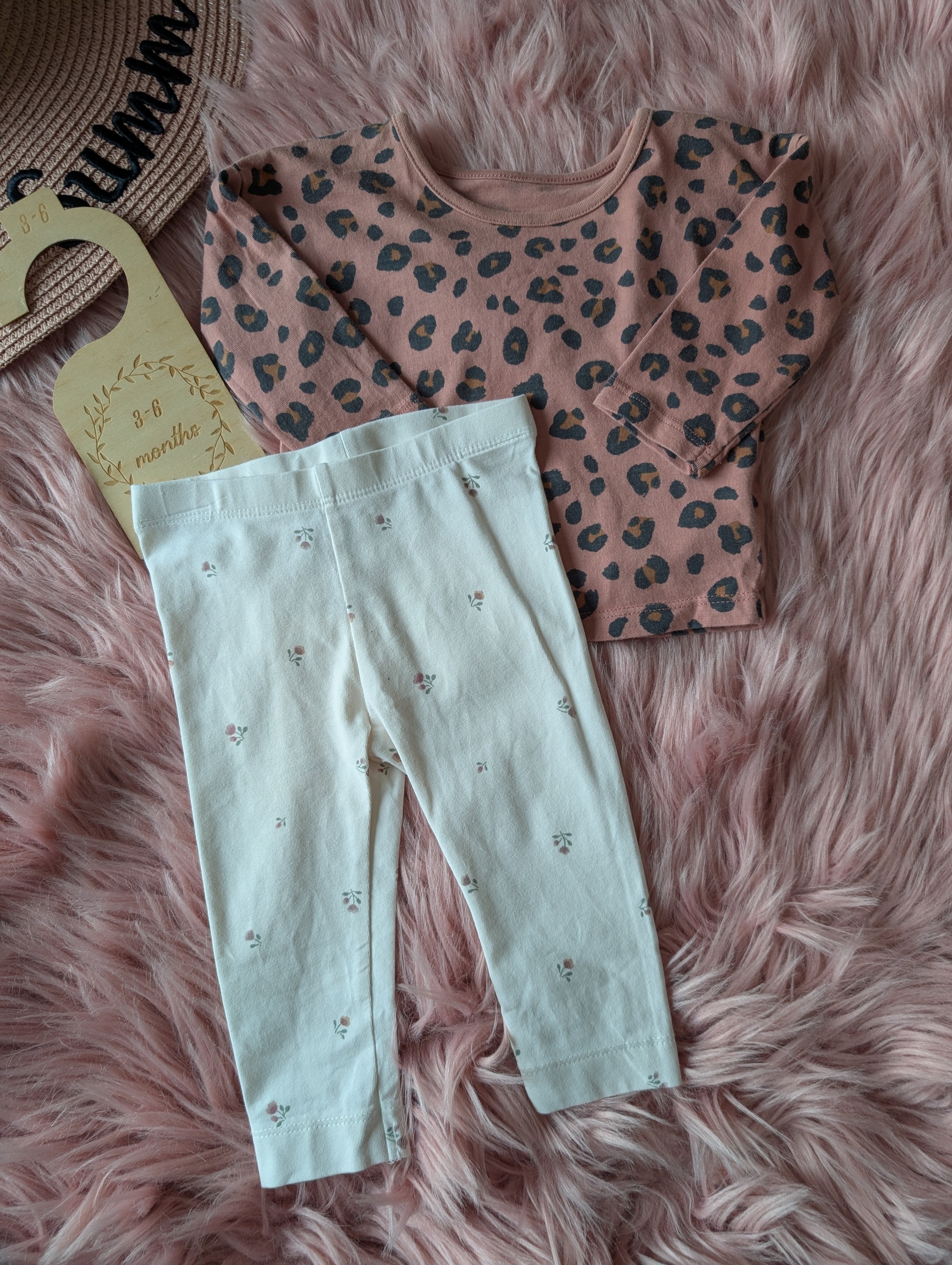 PXL_20251122_040053606