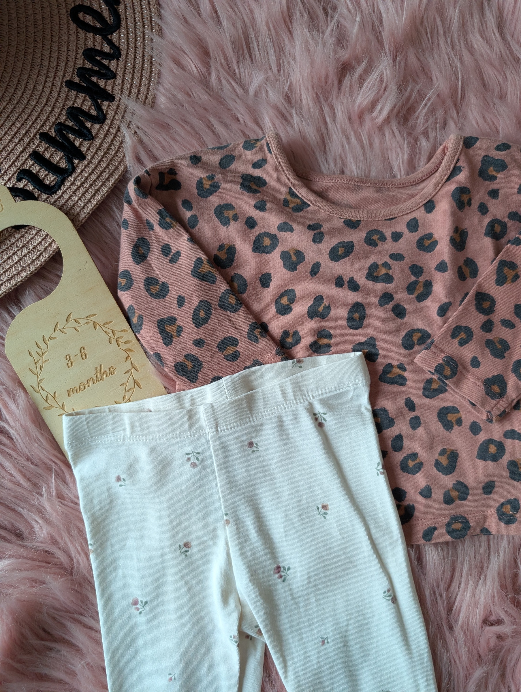 PXL_20251122_040054645