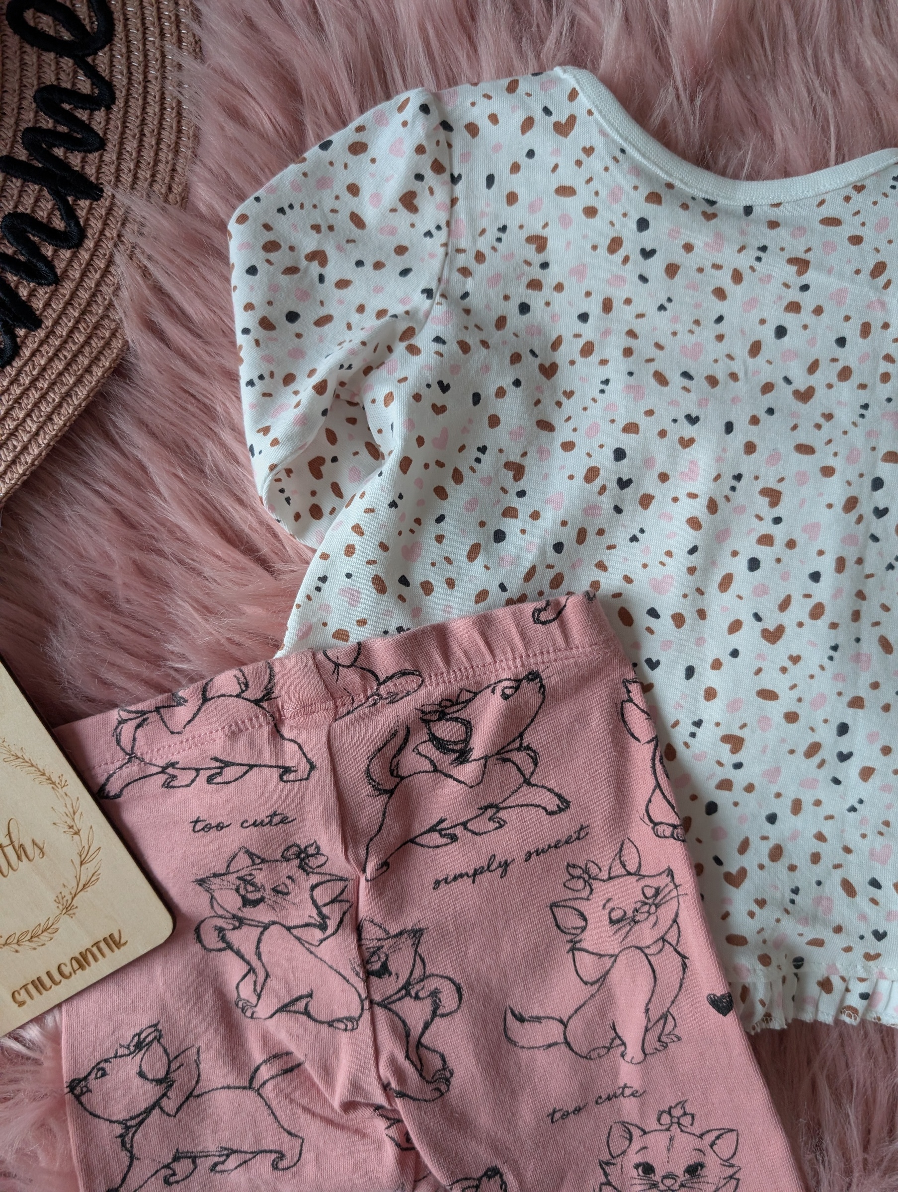 PXL_20251122_040400560