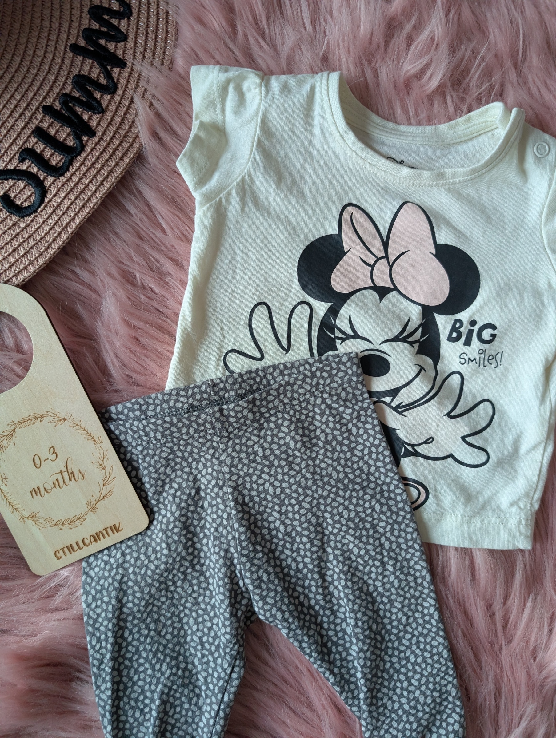 PXL_20251122_040500619