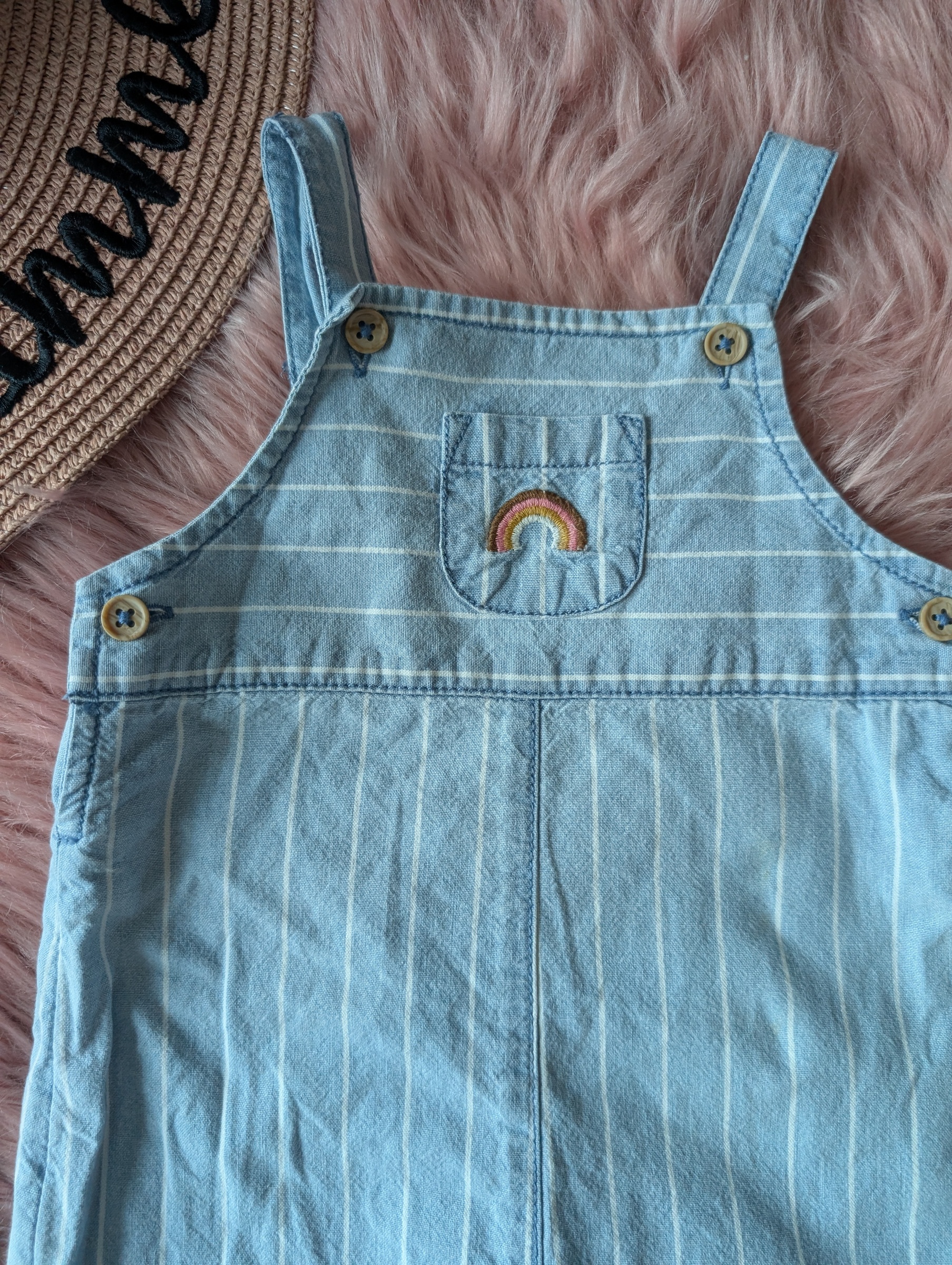 PXL_20251122_050544977