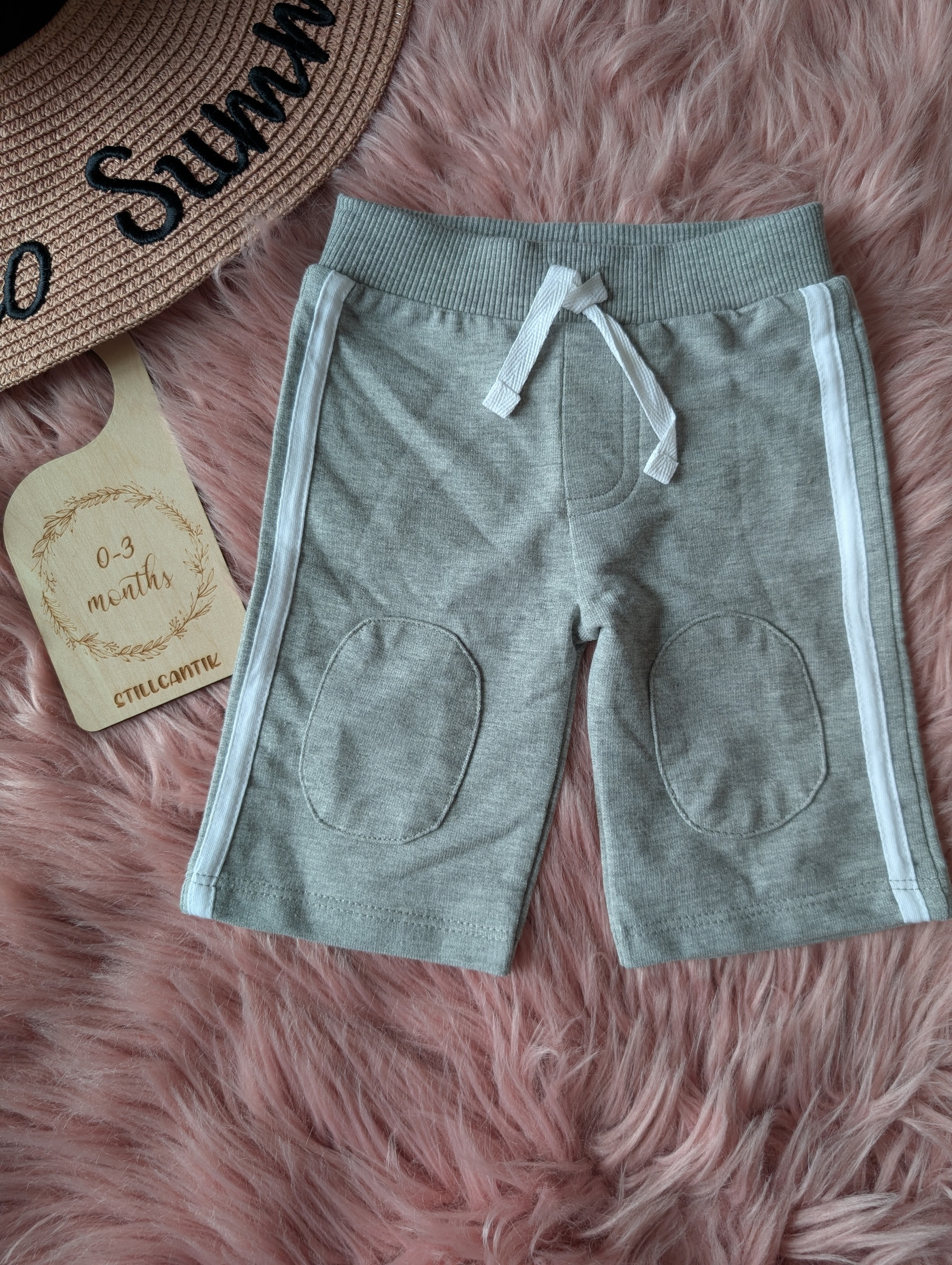 PXL_20251122_045701821