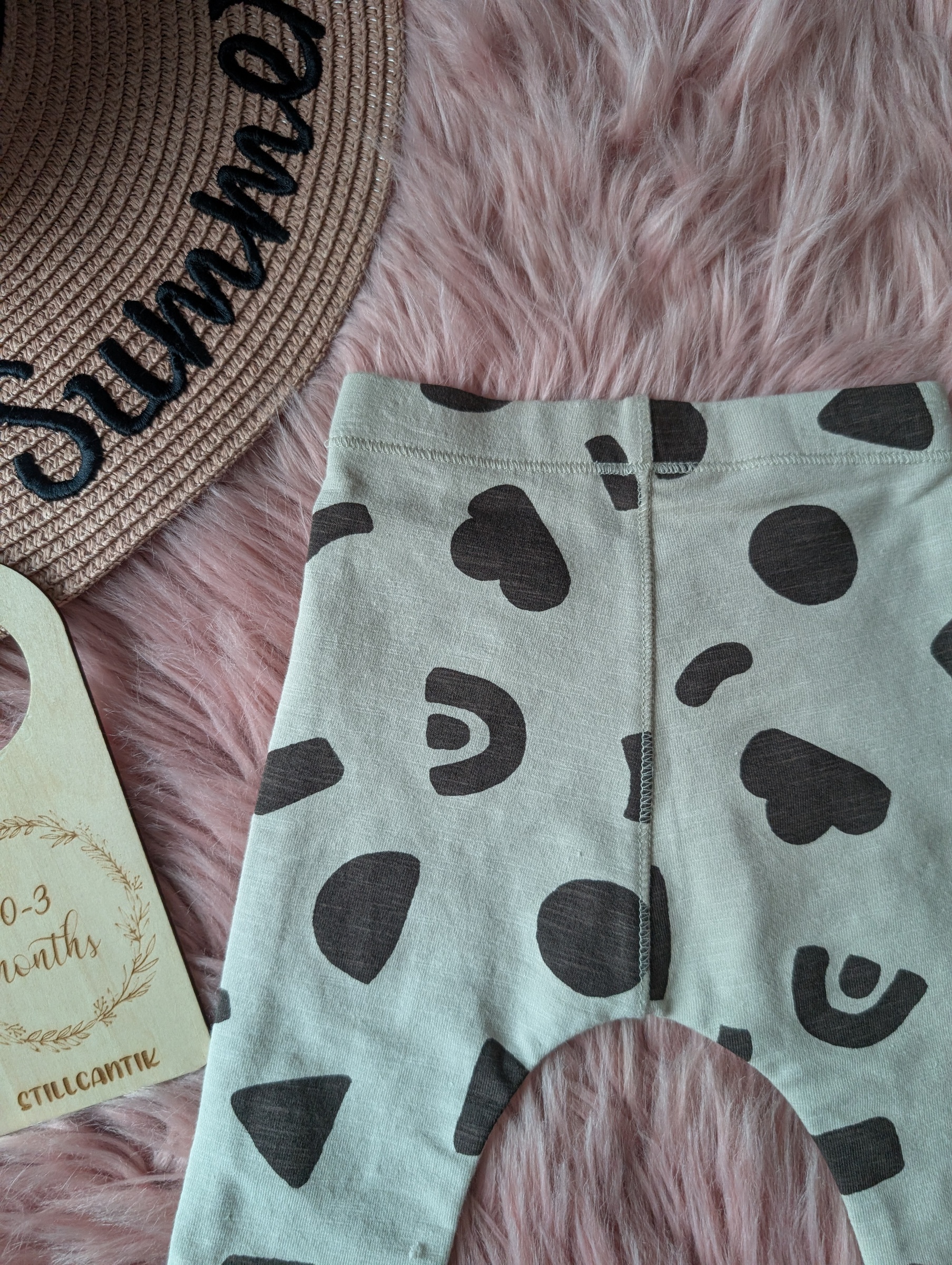 PXL_20251122_055621882