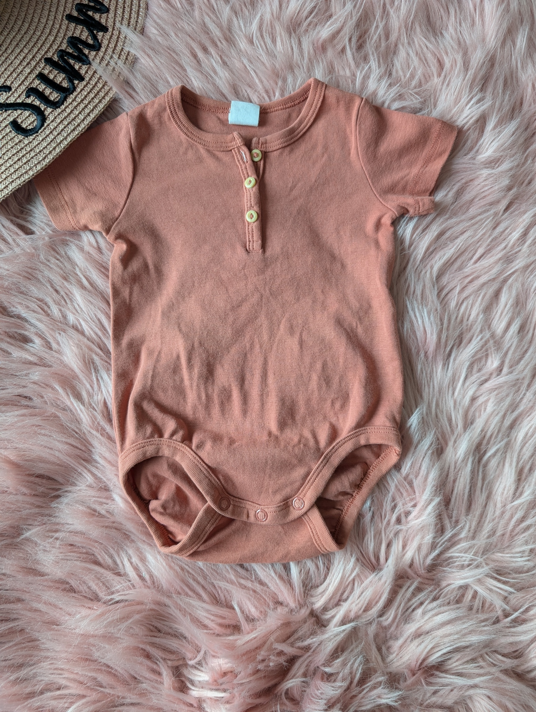 PXL_20251122_044442427