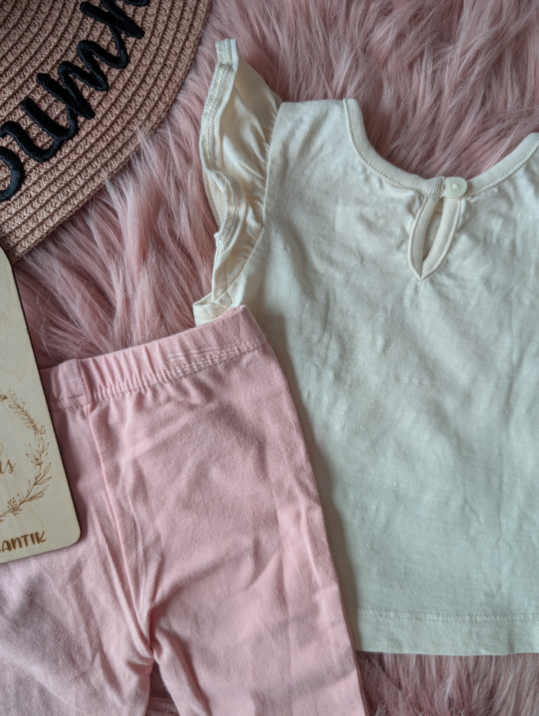 PXL_20251122_061811396