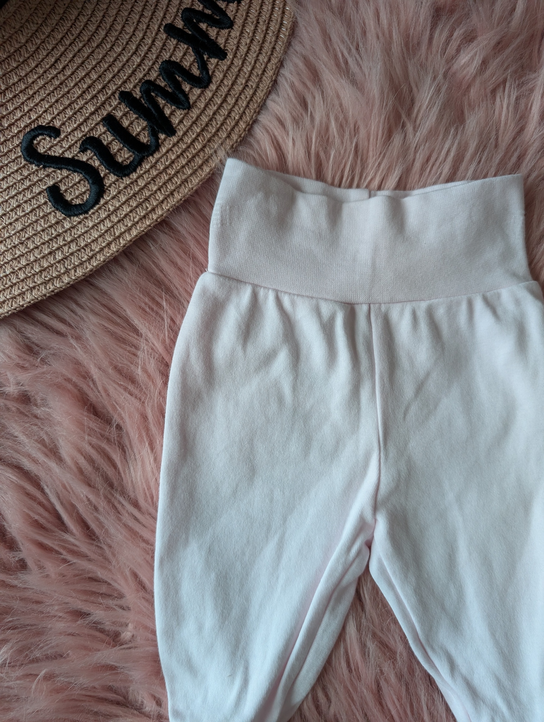 PXL_20251122_060930674