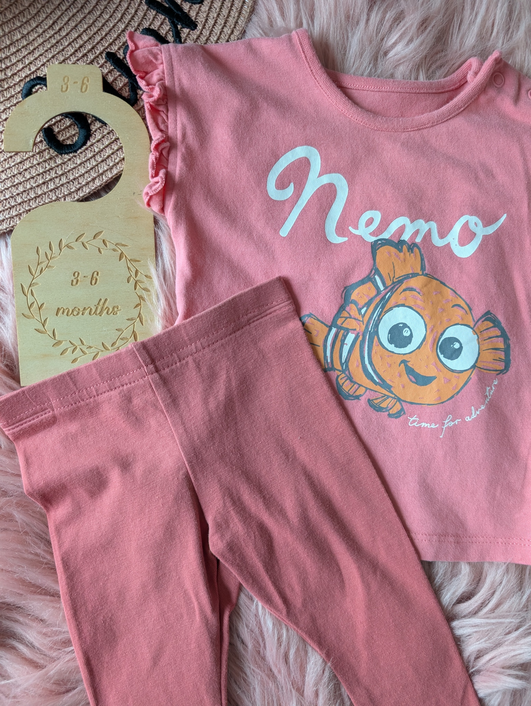 PXL_20251122_063407127