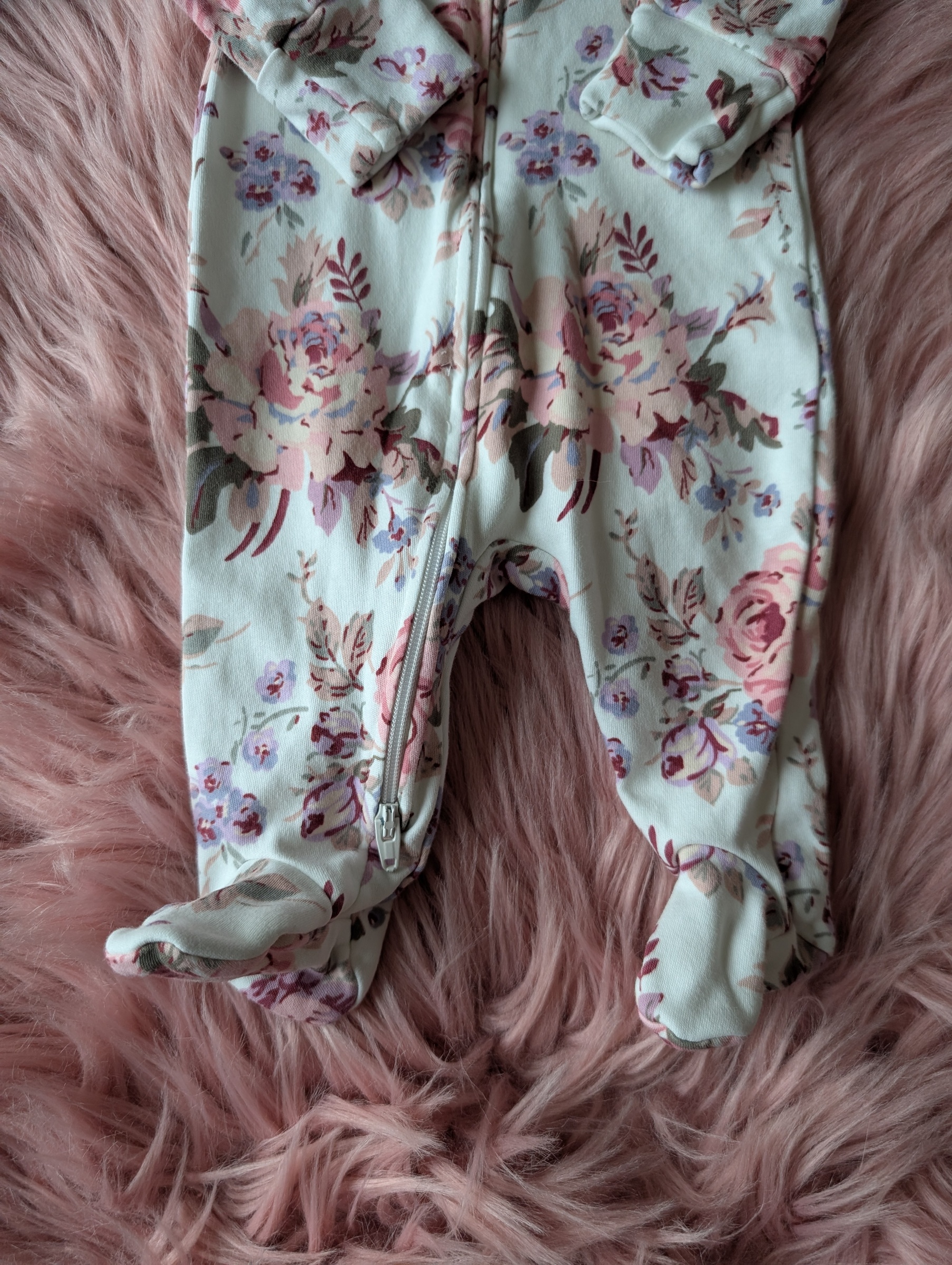 PXL_20251122_063020310