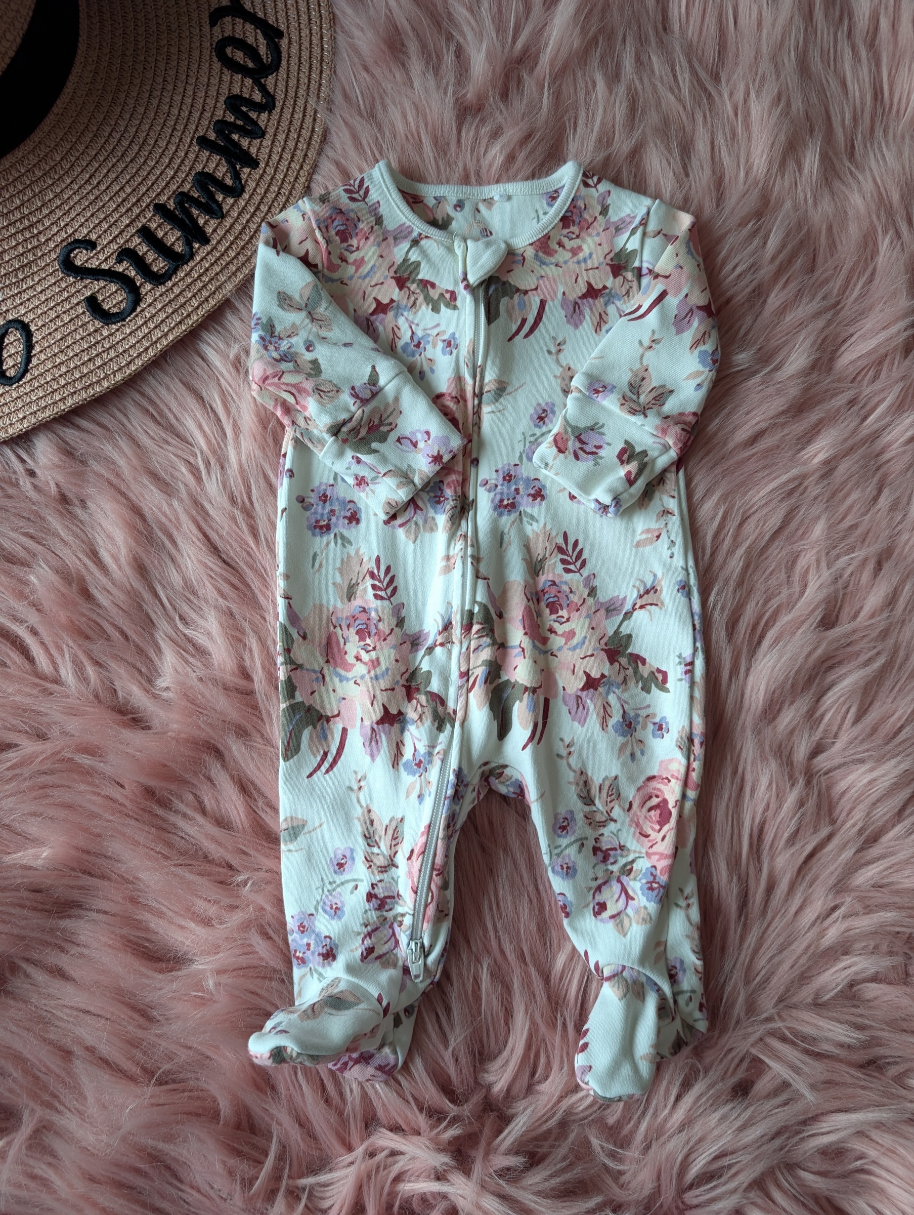 PXL_20251122_063016928