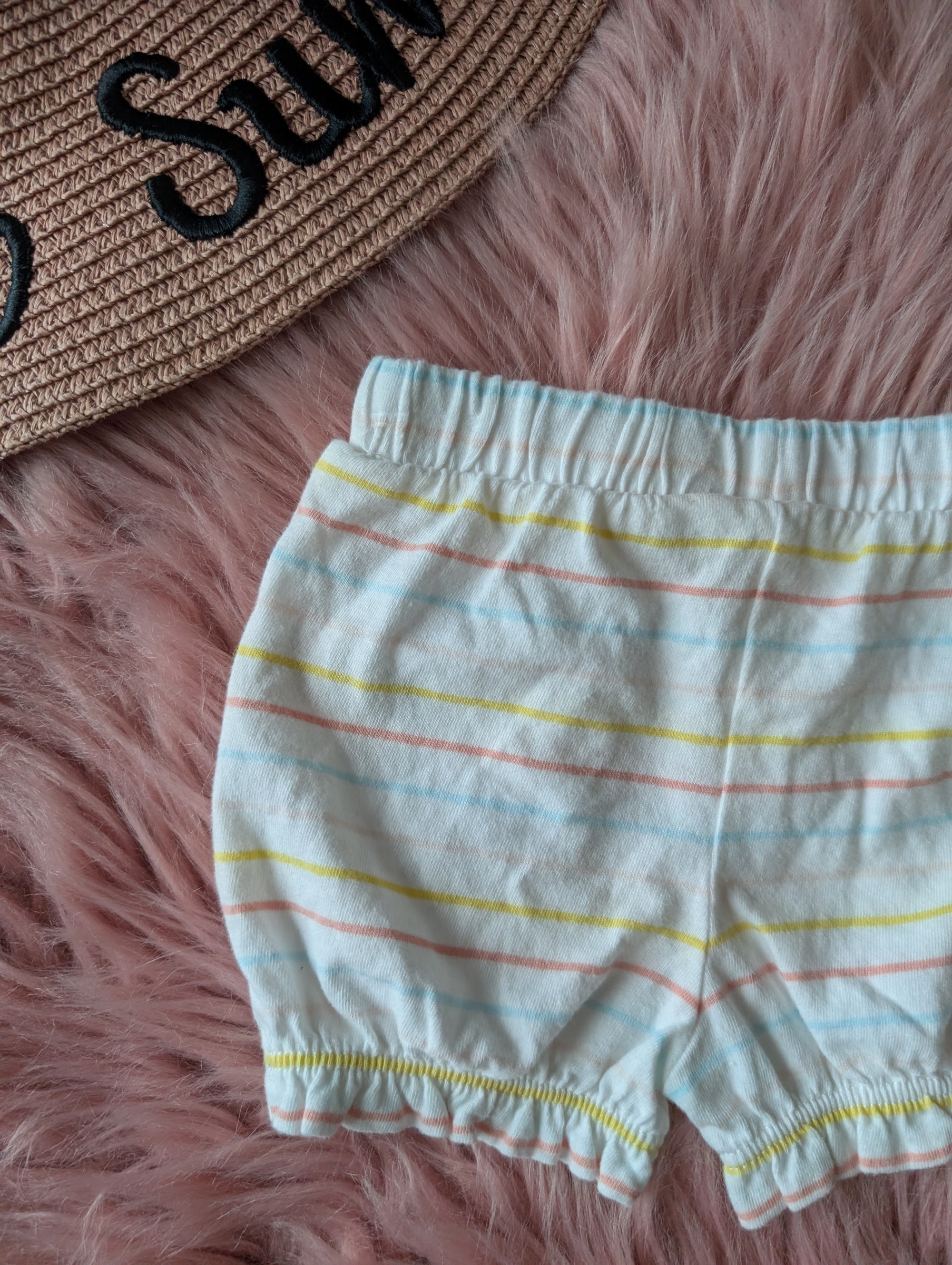 PXL_20251122_060845992