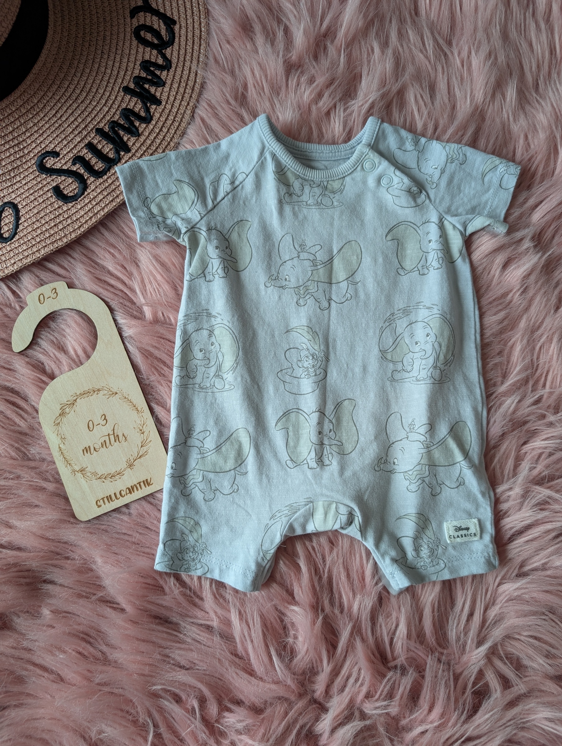 PXL_20251122_055226931