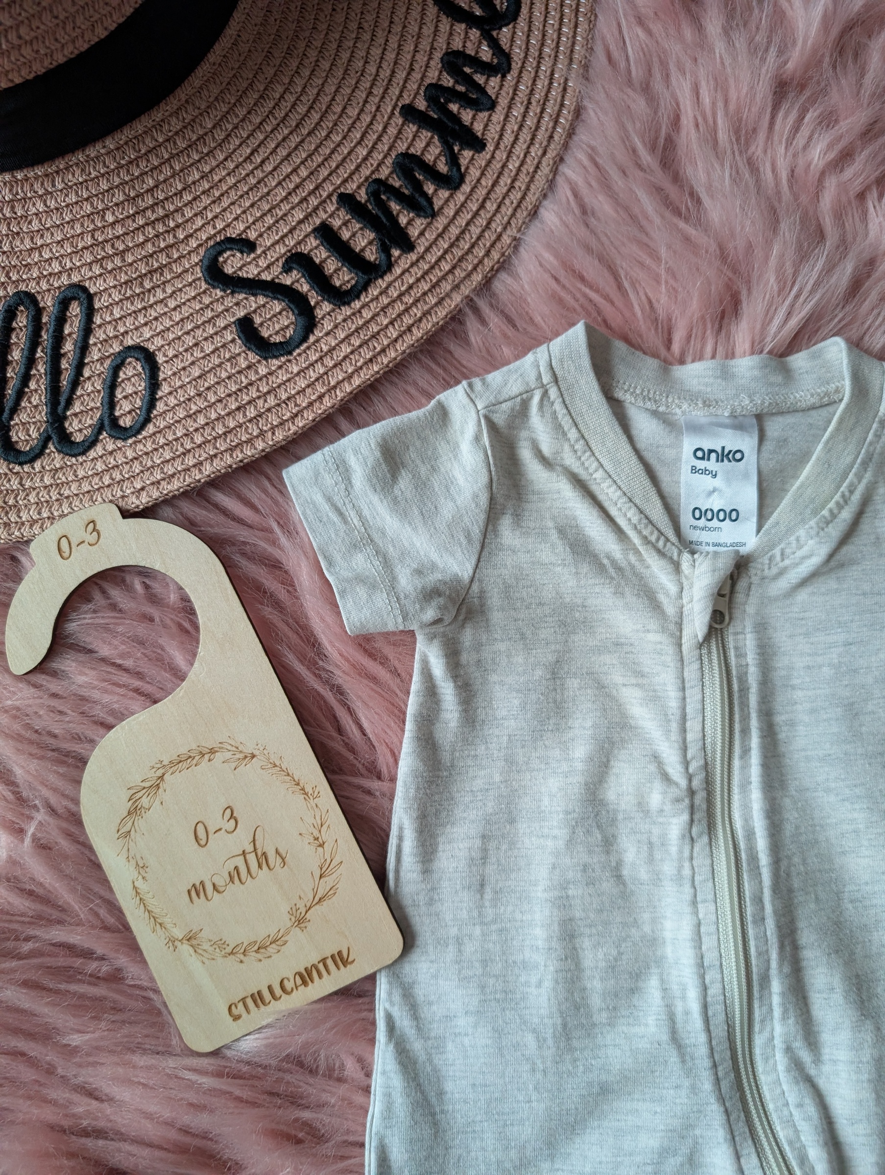 PXL_20251122_055035228