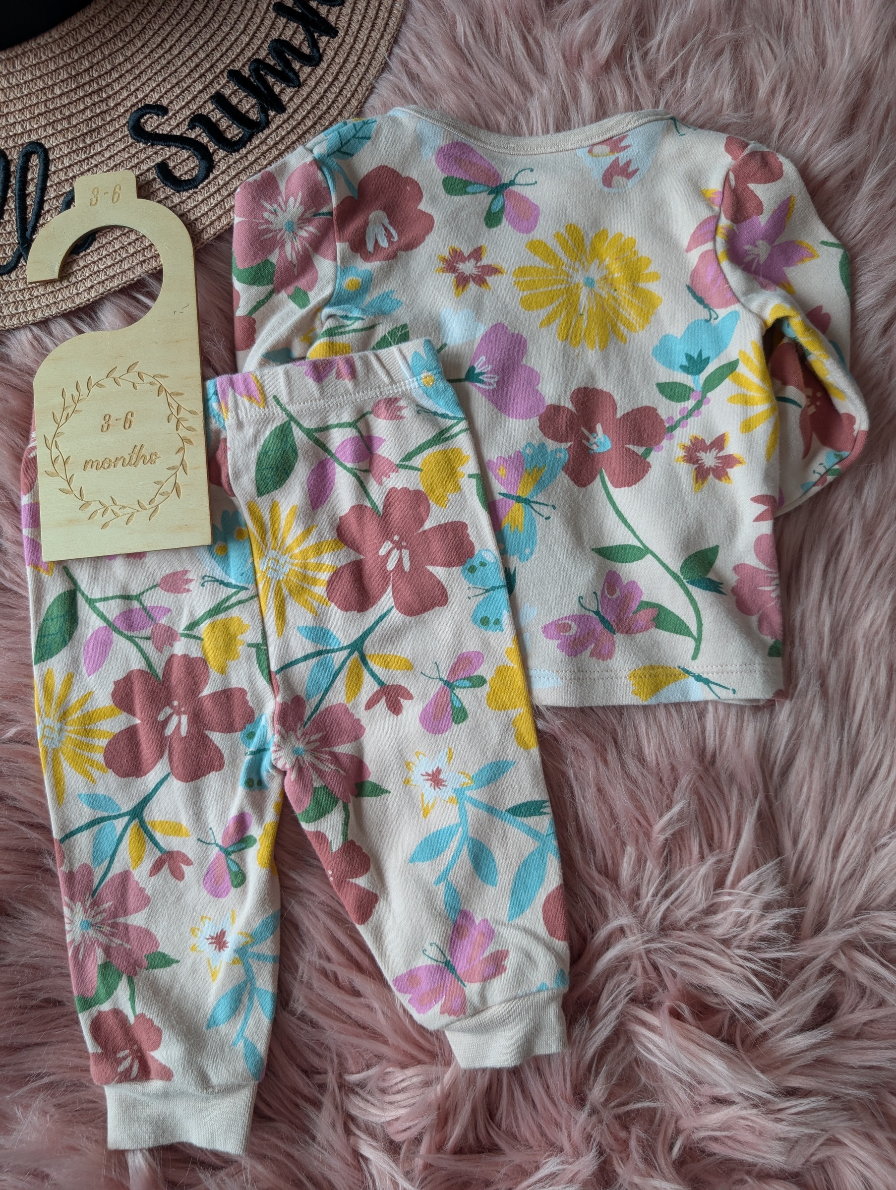 PXL_20251122_053103881