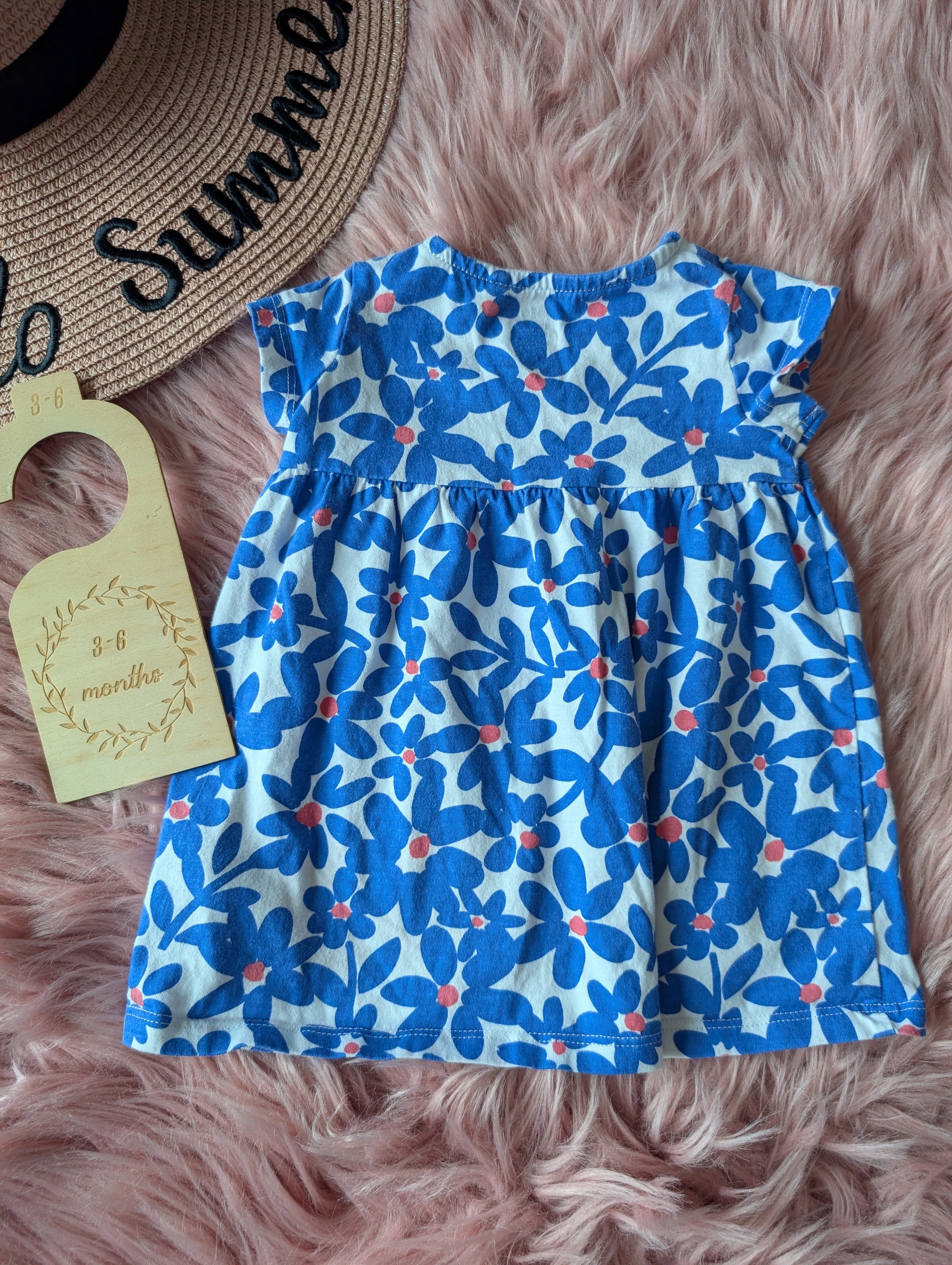 PXL_20251122_051604115