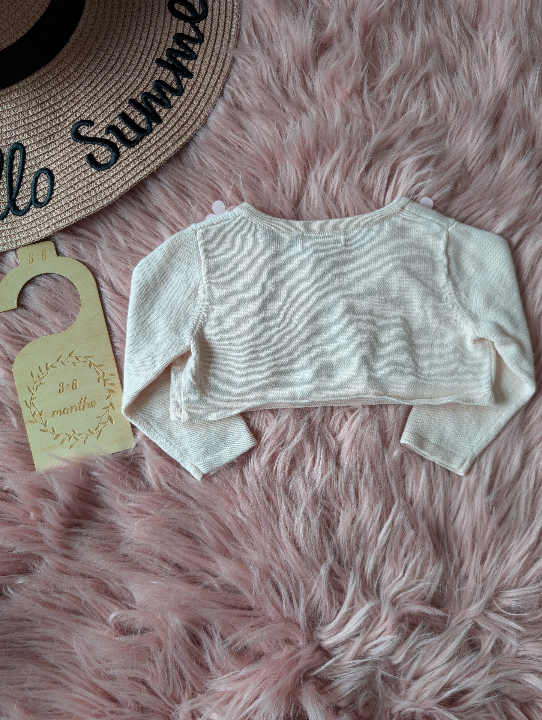 PXL_20251122_052054067