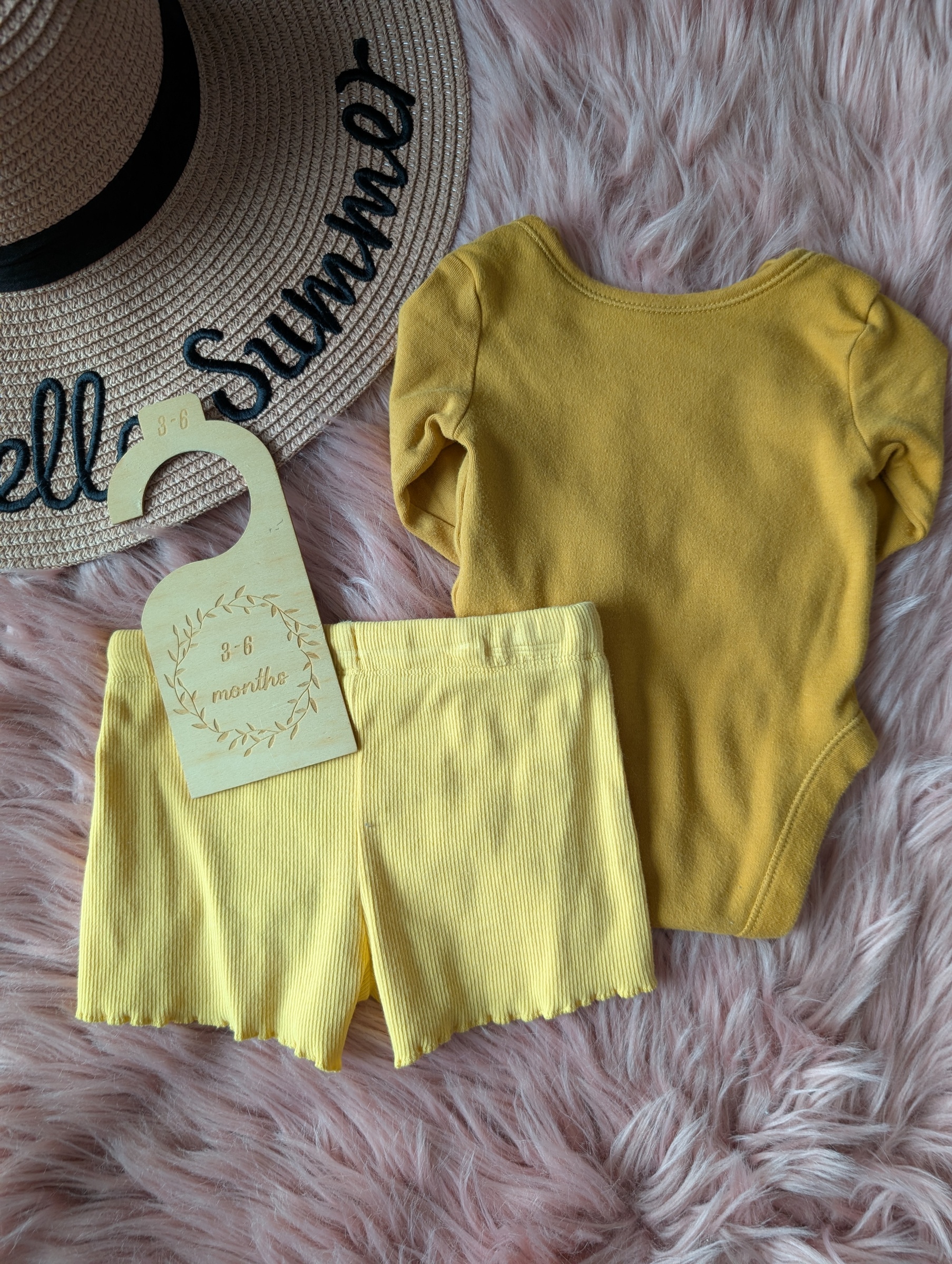 PXL_20251122_051429293