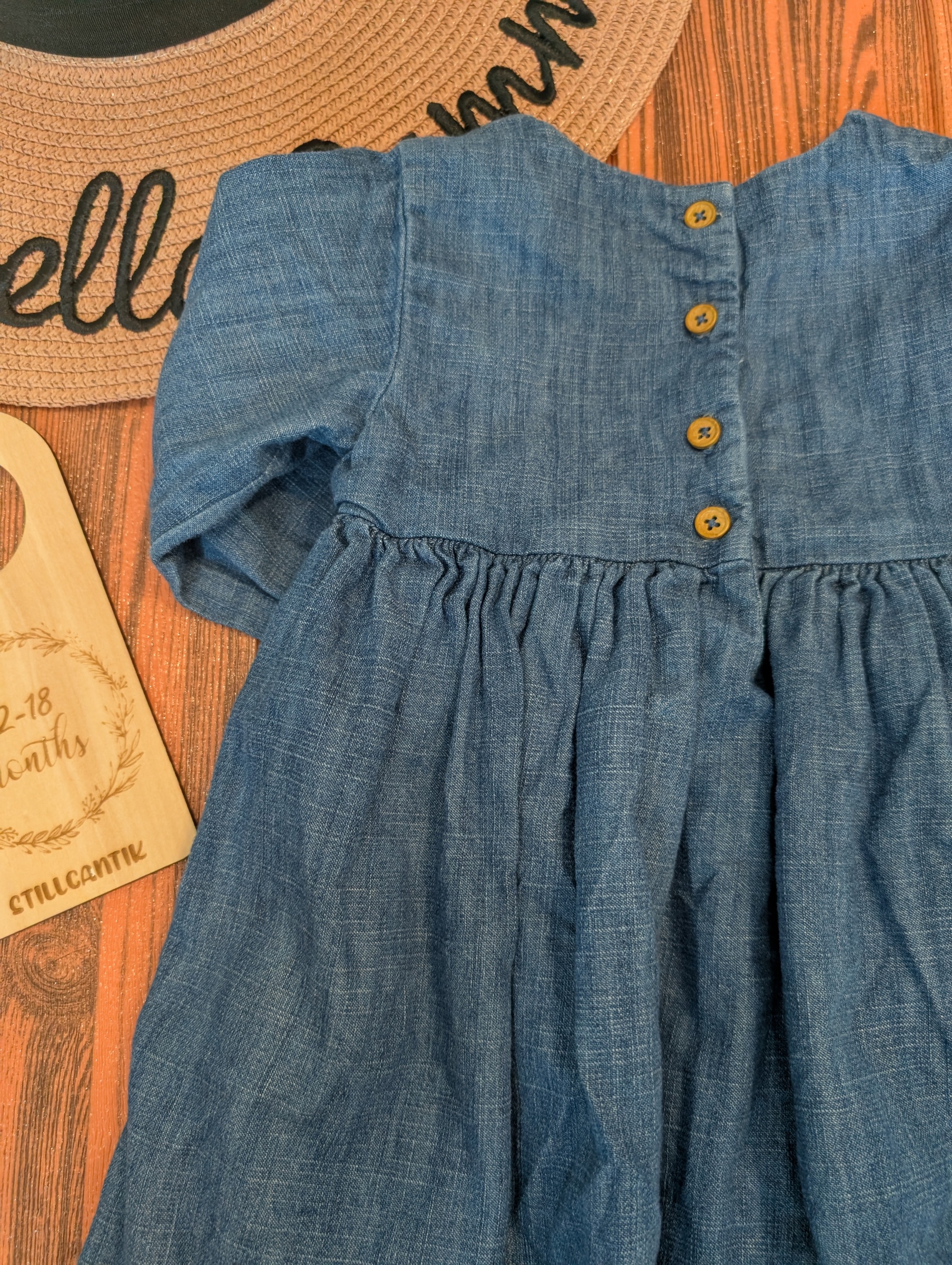 PXL_20251213_013518639