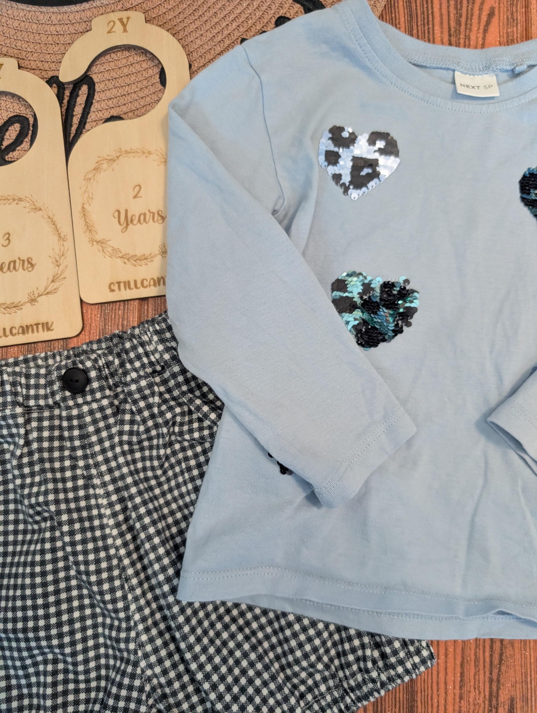 PXL_20251213_015450721