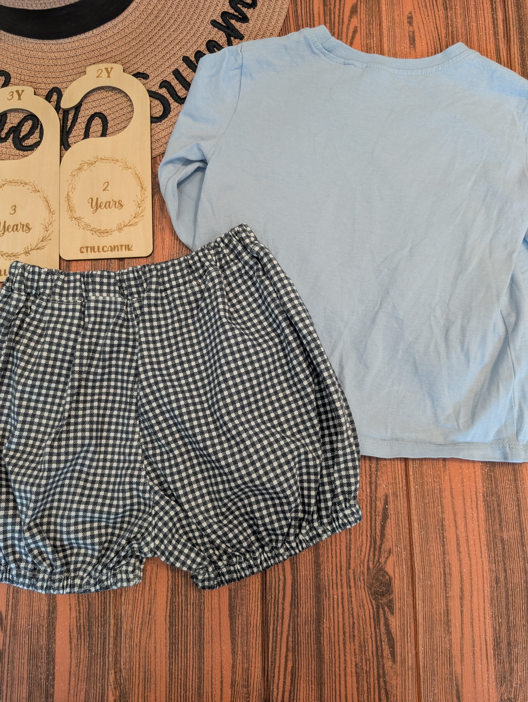 PXL_20251213_015509358