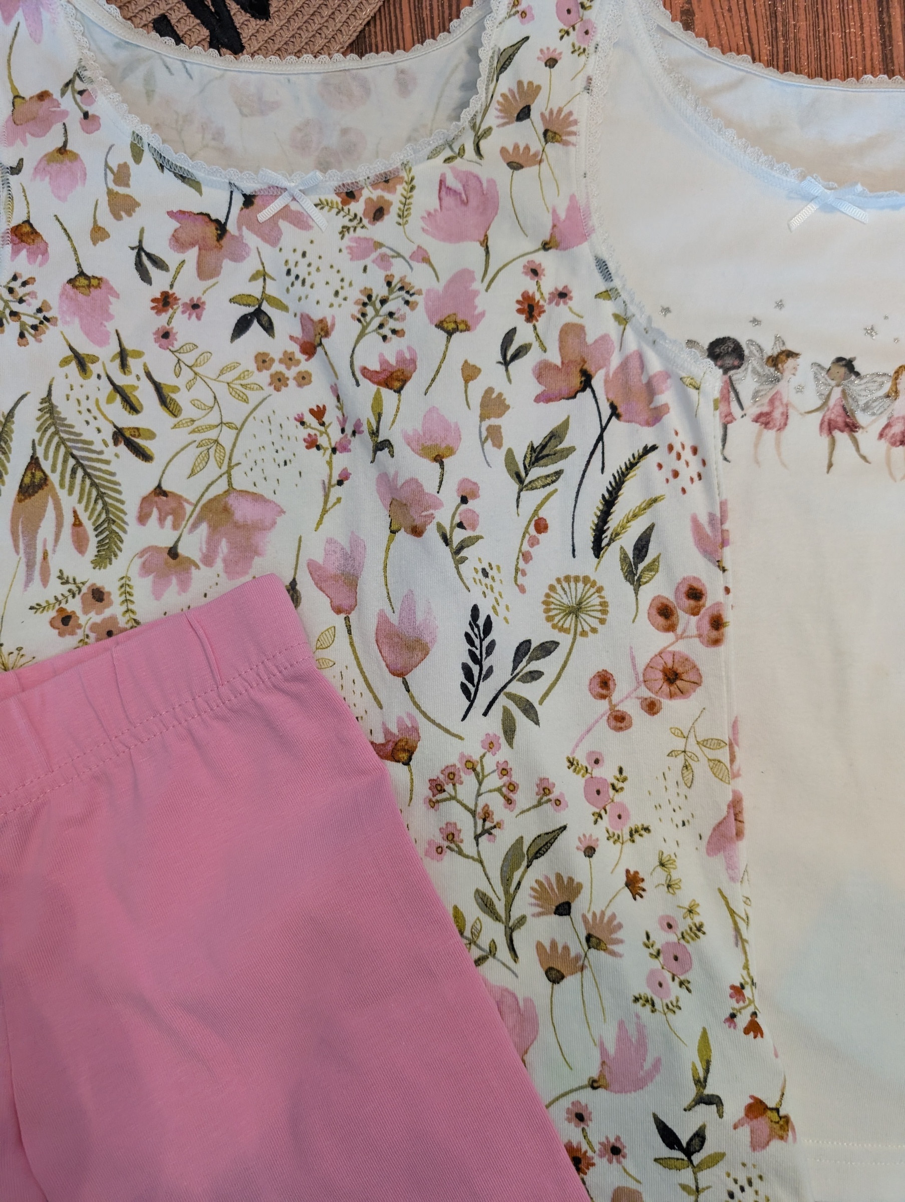 PXL_20251213_023620725