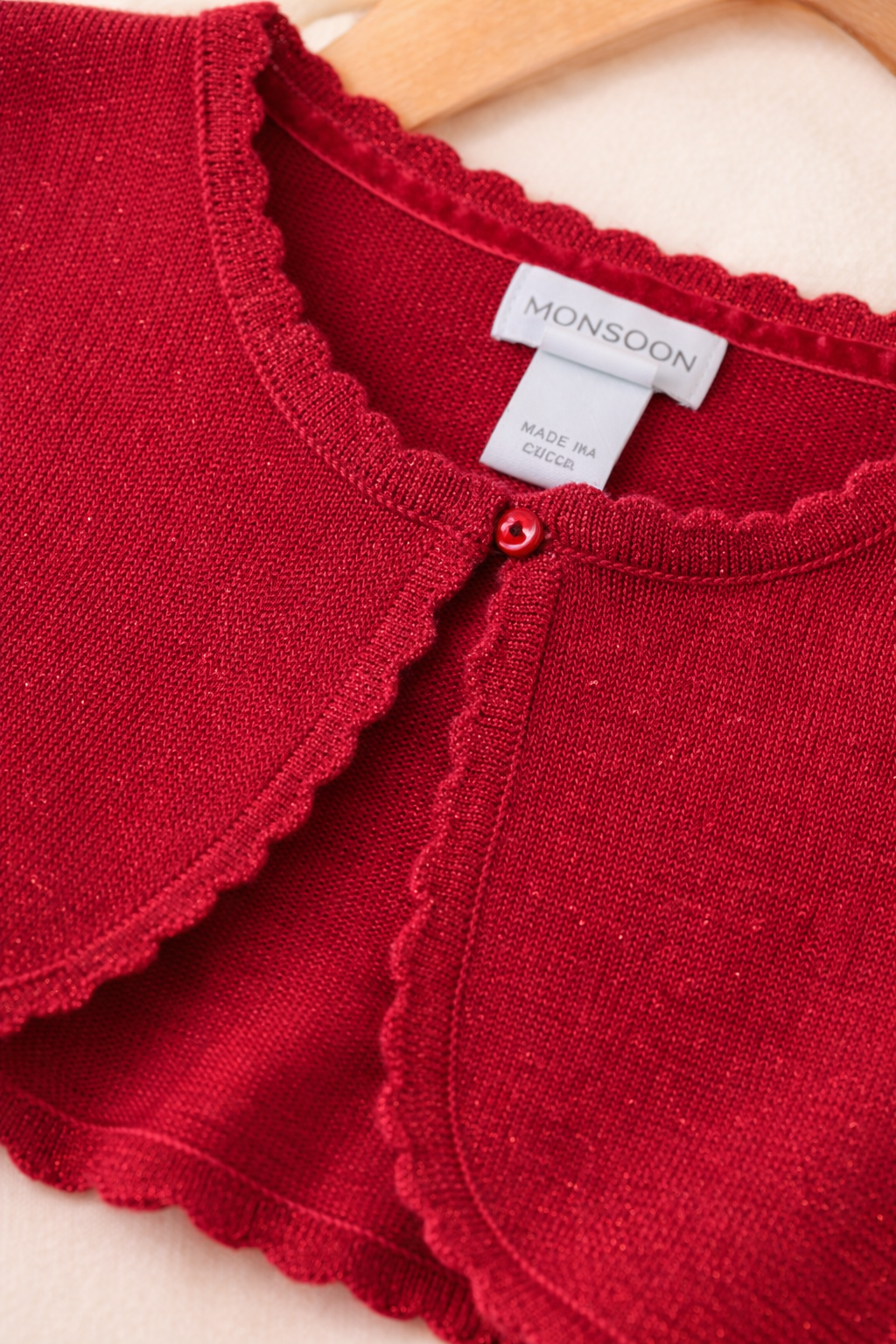 4c000019-3898-480b-96cf-e6df67db49d2