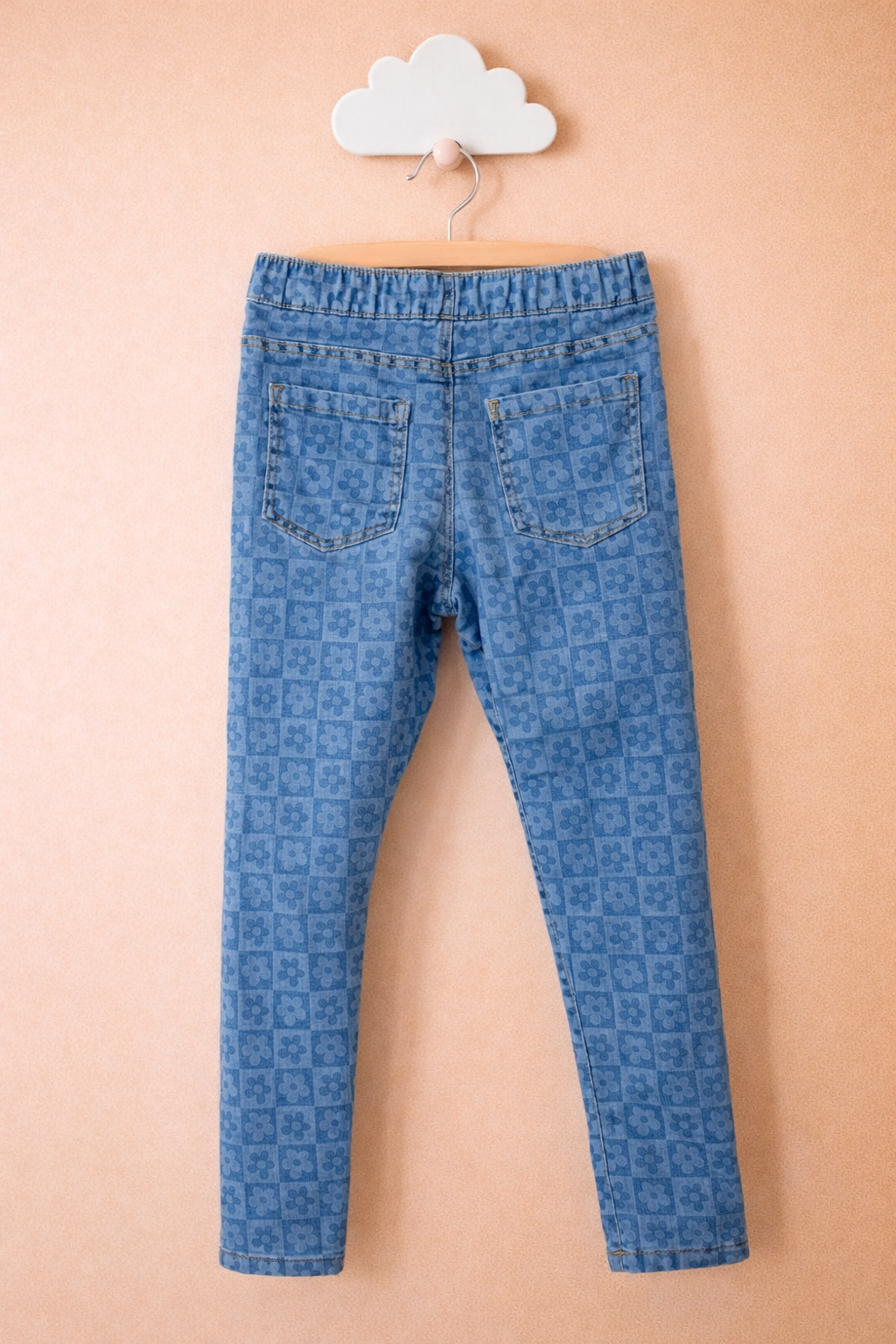 410ee86c-f010-4e51-8057-b756603ff279