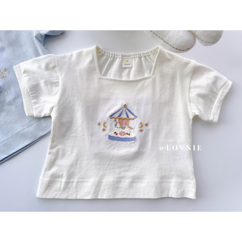 Smooth Mood ♥ House Embroidery Tee /追跡付 L8592_28 Baby Embroidered Shirt 旋转木马刺绣上衣– Lovnie