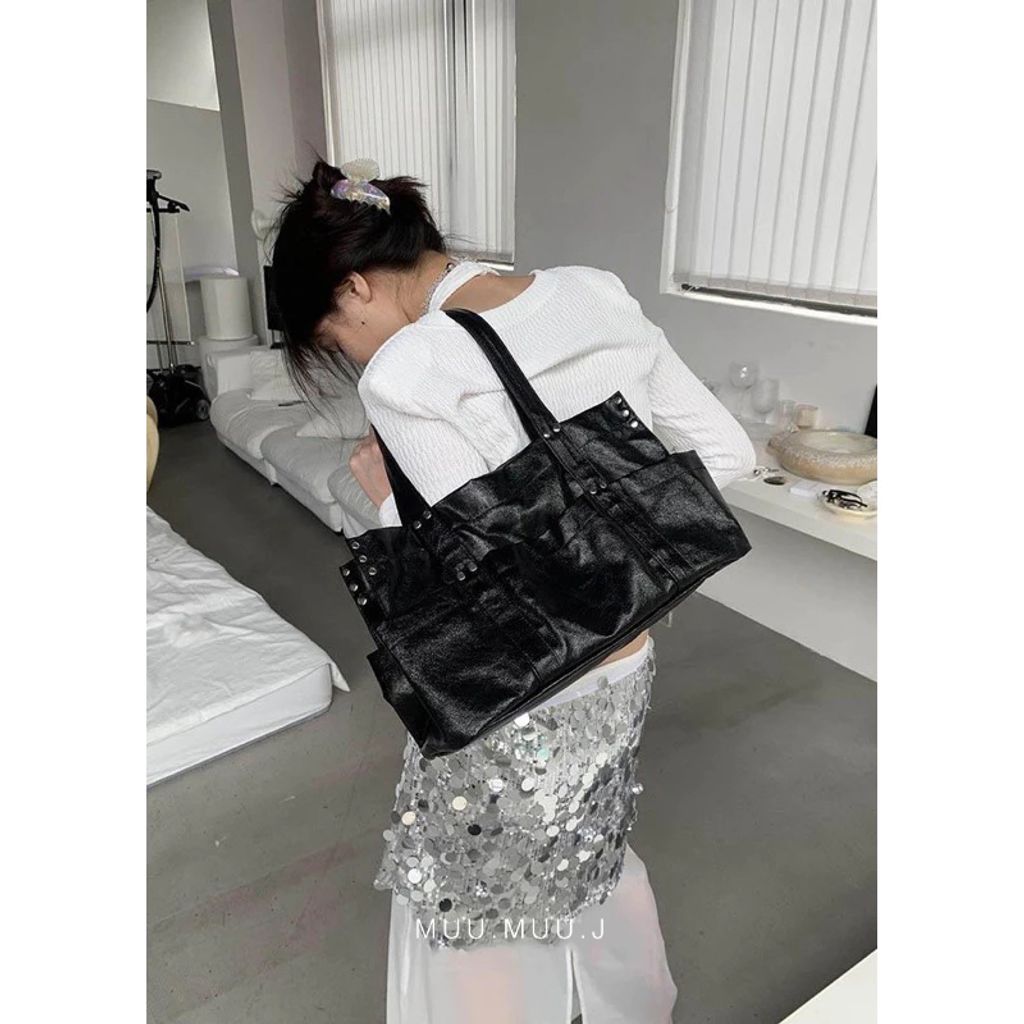 tw-11134211-7r98y-ly266s75pgs079