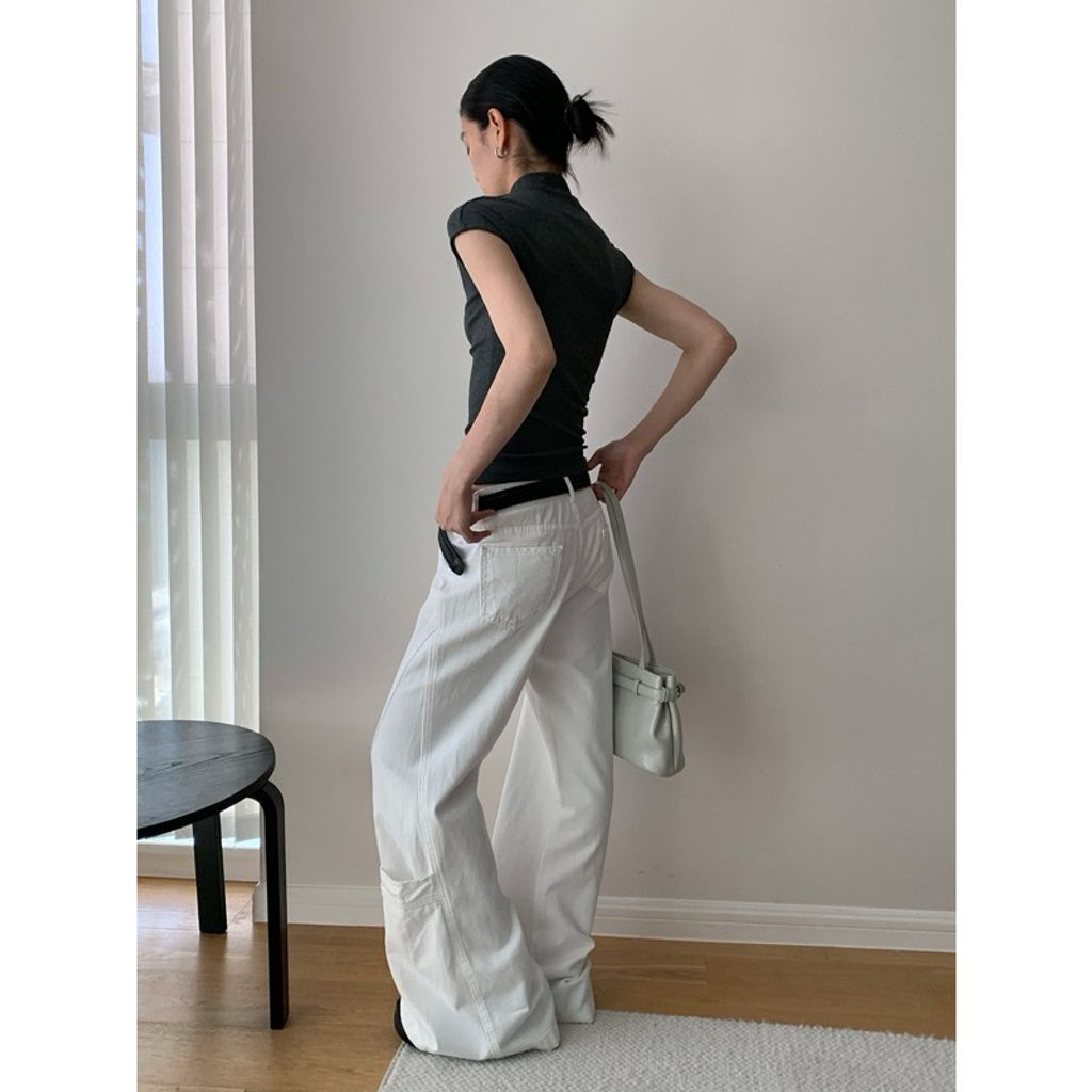 tw-11134207-7rbk9-mafikh1fdwqh00