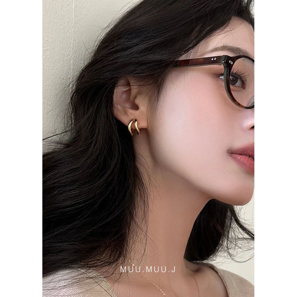 tw-11134211-7ra0r-mc1we87d1xdl44