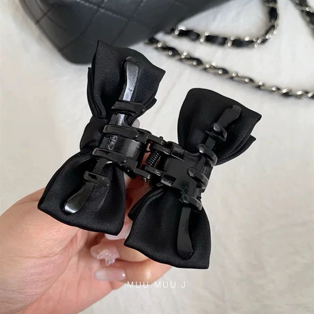 tw-11134211-7ra0o-mc1wbiwyk08a3f